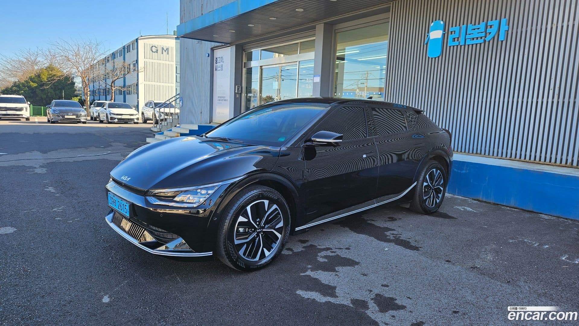 Main__Slider__Photo:EV6 Kia 2022.11-0