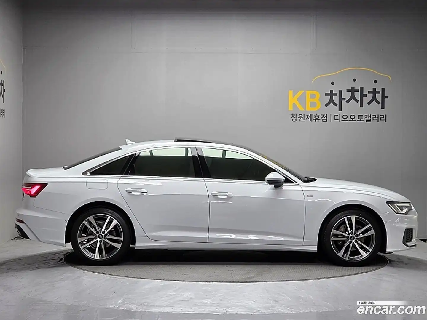 A6 Audi 2022.5-INNER-007