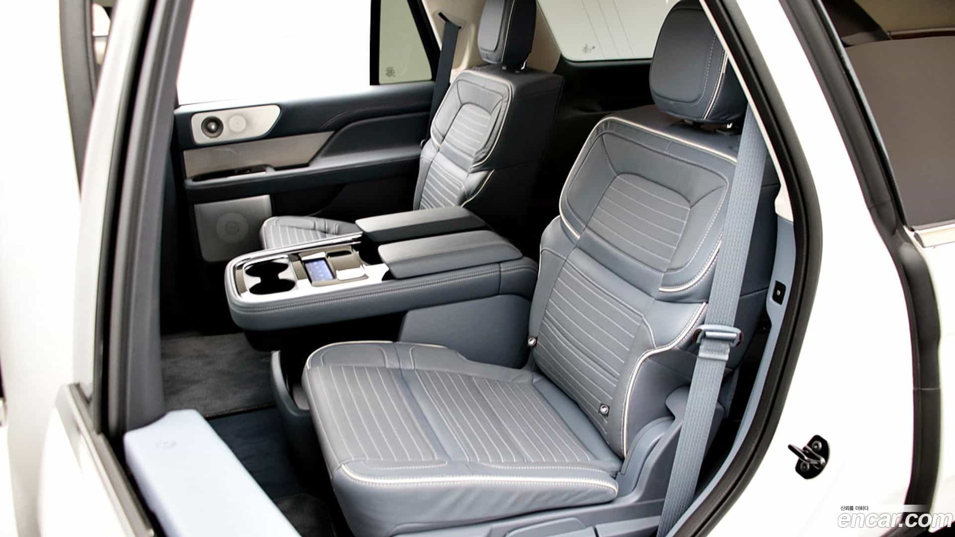 Navigator Lincoln 2023.5-OPTION-016