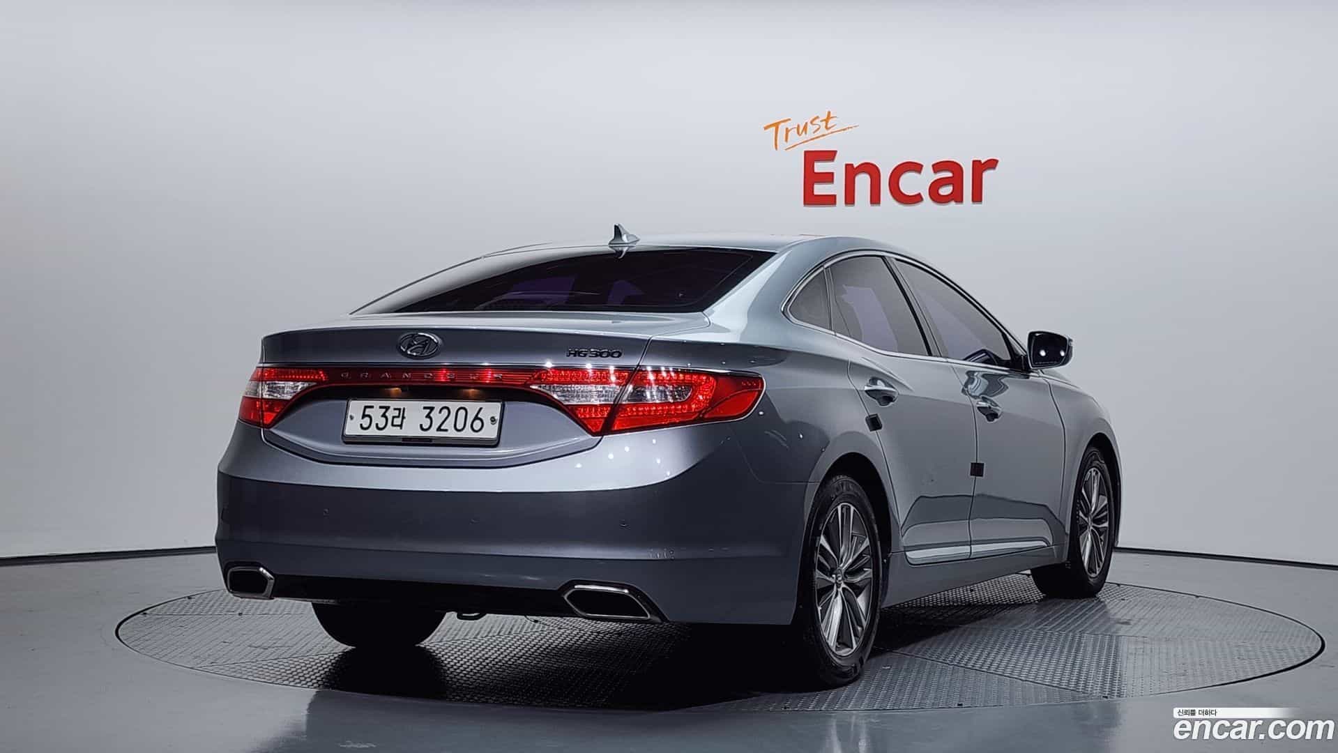 Grandeur Hyundai 2015.3-OUTER-002