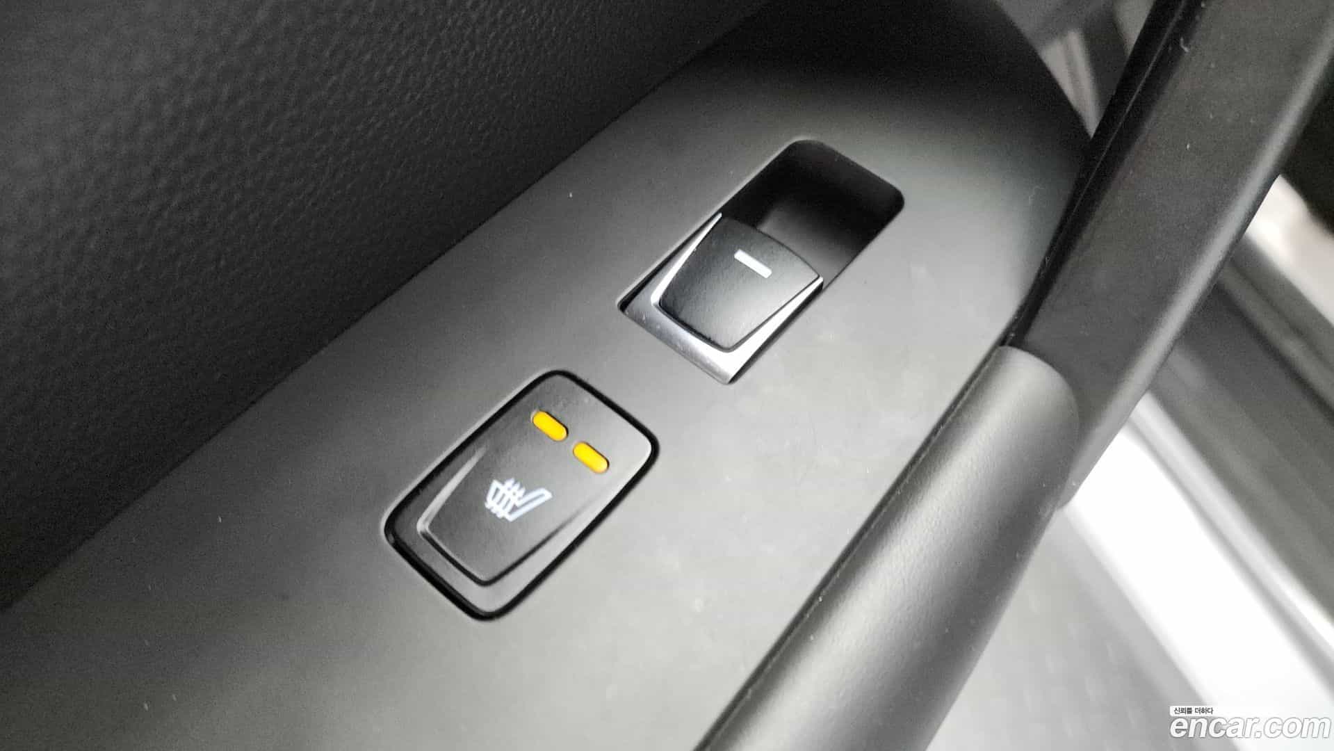 Grandeur Hyundai 2015.3-OPTION-023