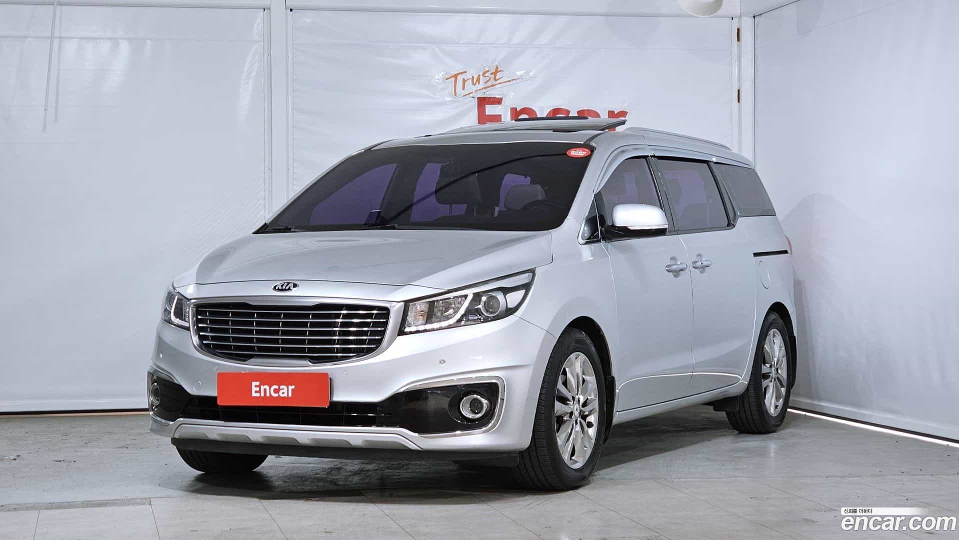 Canival Kia 2015.10-OUTER-001