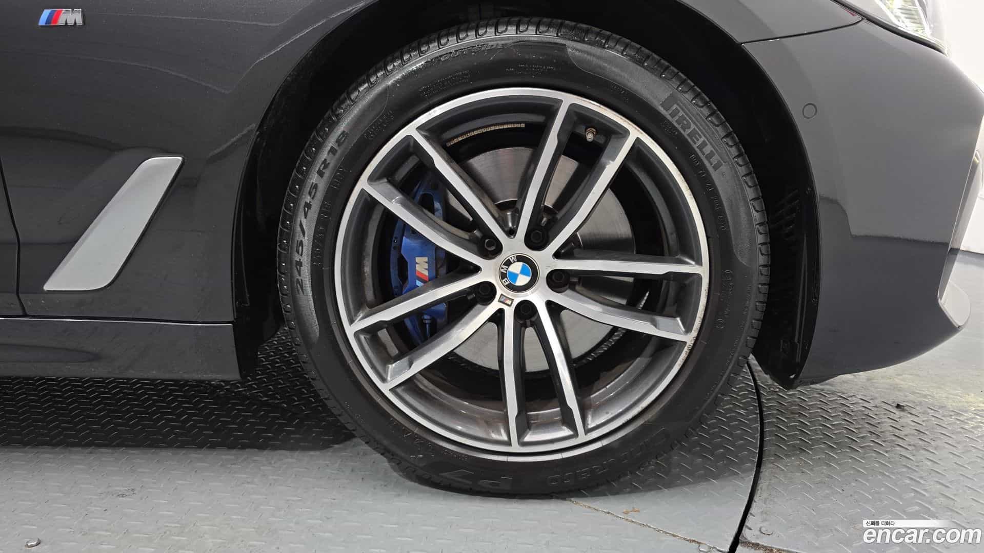 5-Series BMW 2022.4-OUTER-005