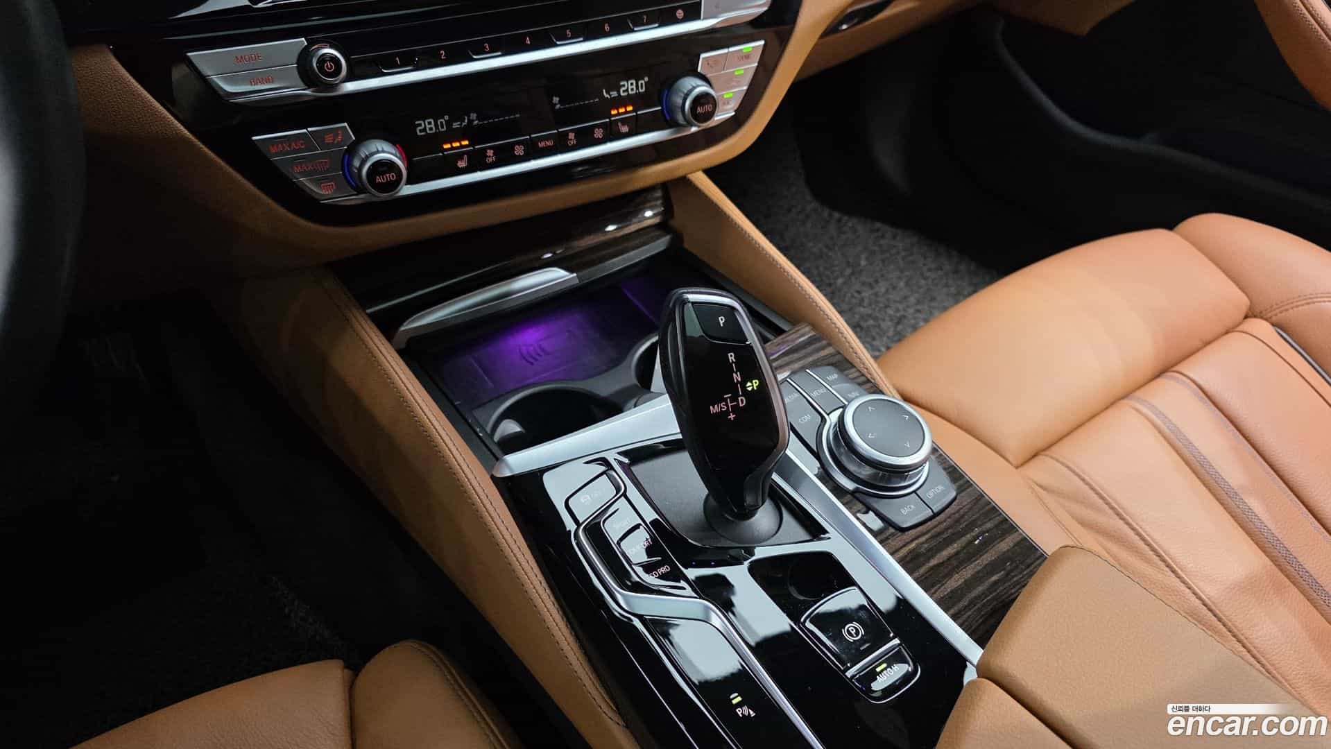 5-Series BMW 2022.4-INNER-009
