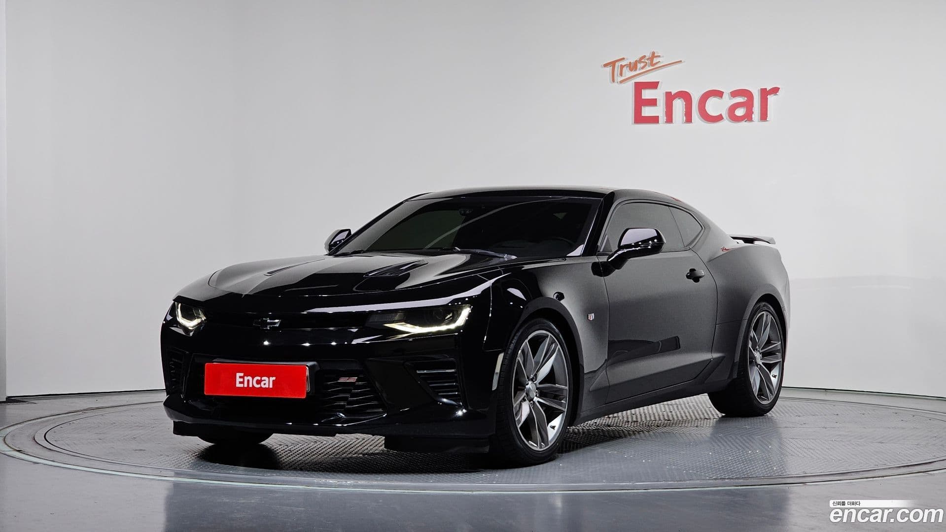 Main__Slider__Photo:Camaro Chevrolet 2016.9-0