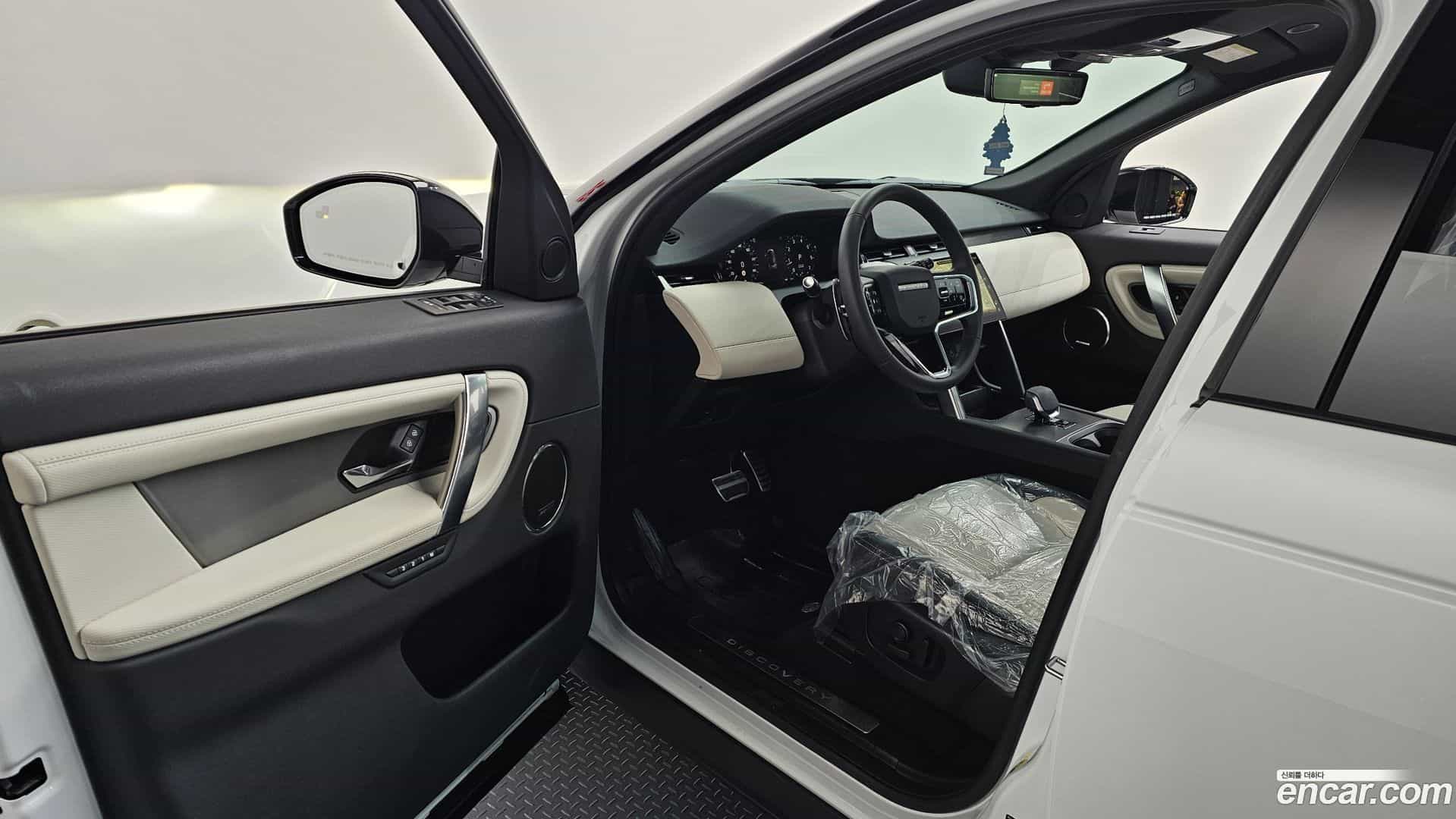Discovery Sport Land Rover 2024.8-INNER-010