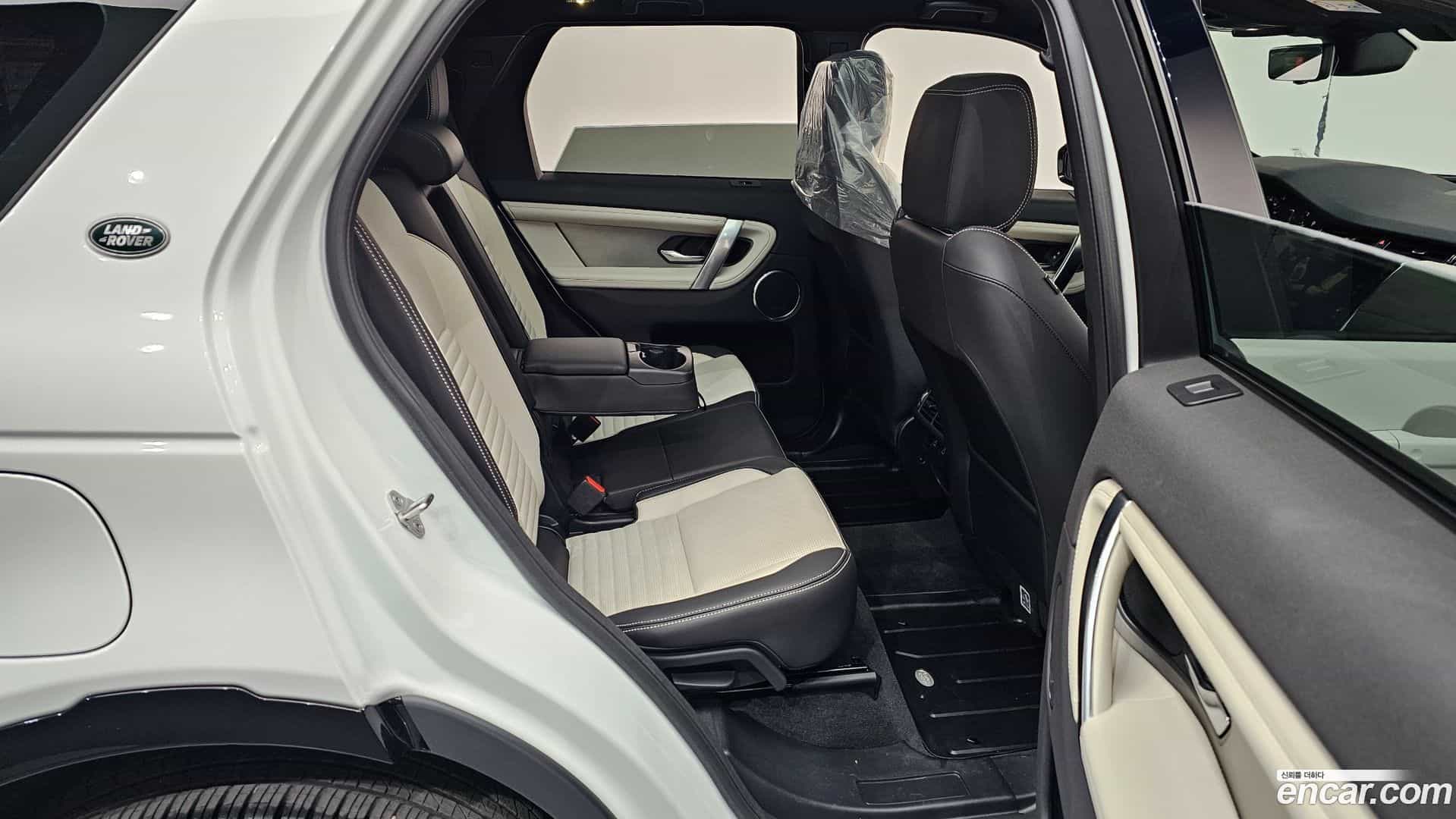 Discovery Sport Land Rover 2024.8-OPTION-016