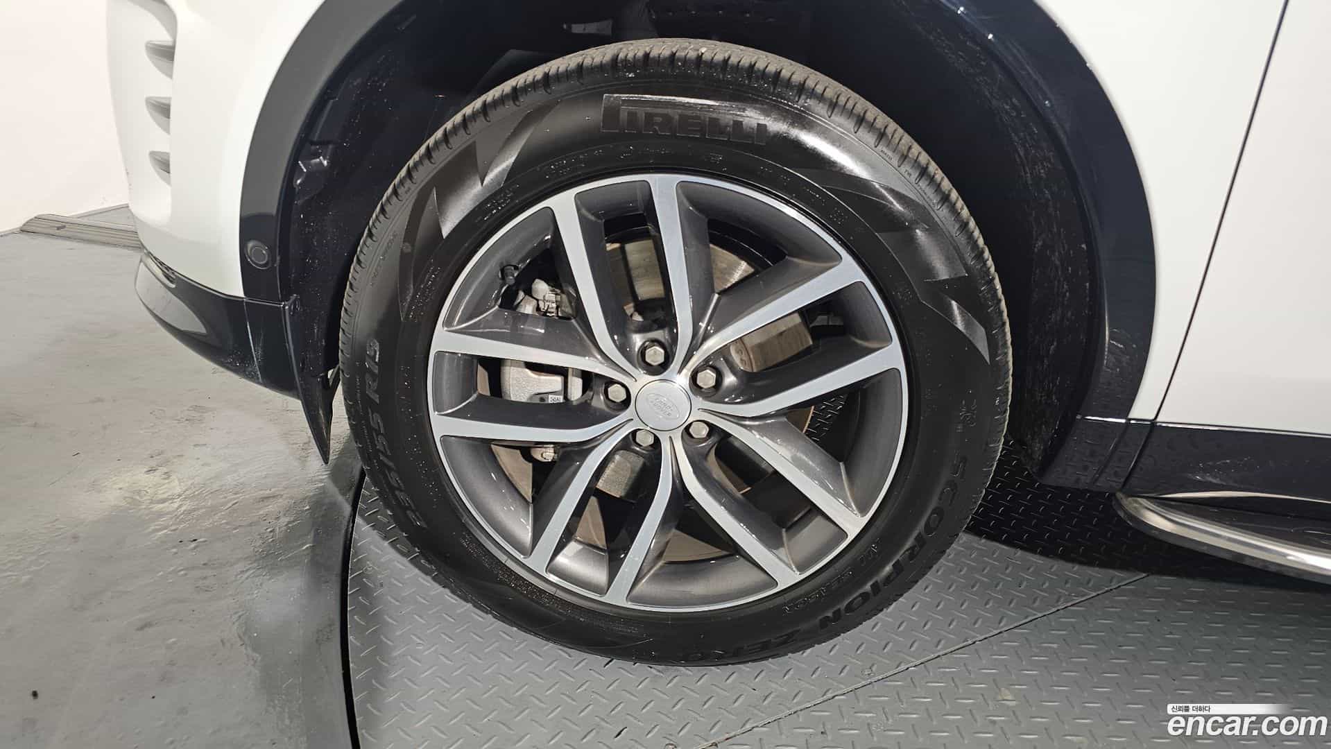 Discovery Sport Land Rover 2025.2-OUTER-005