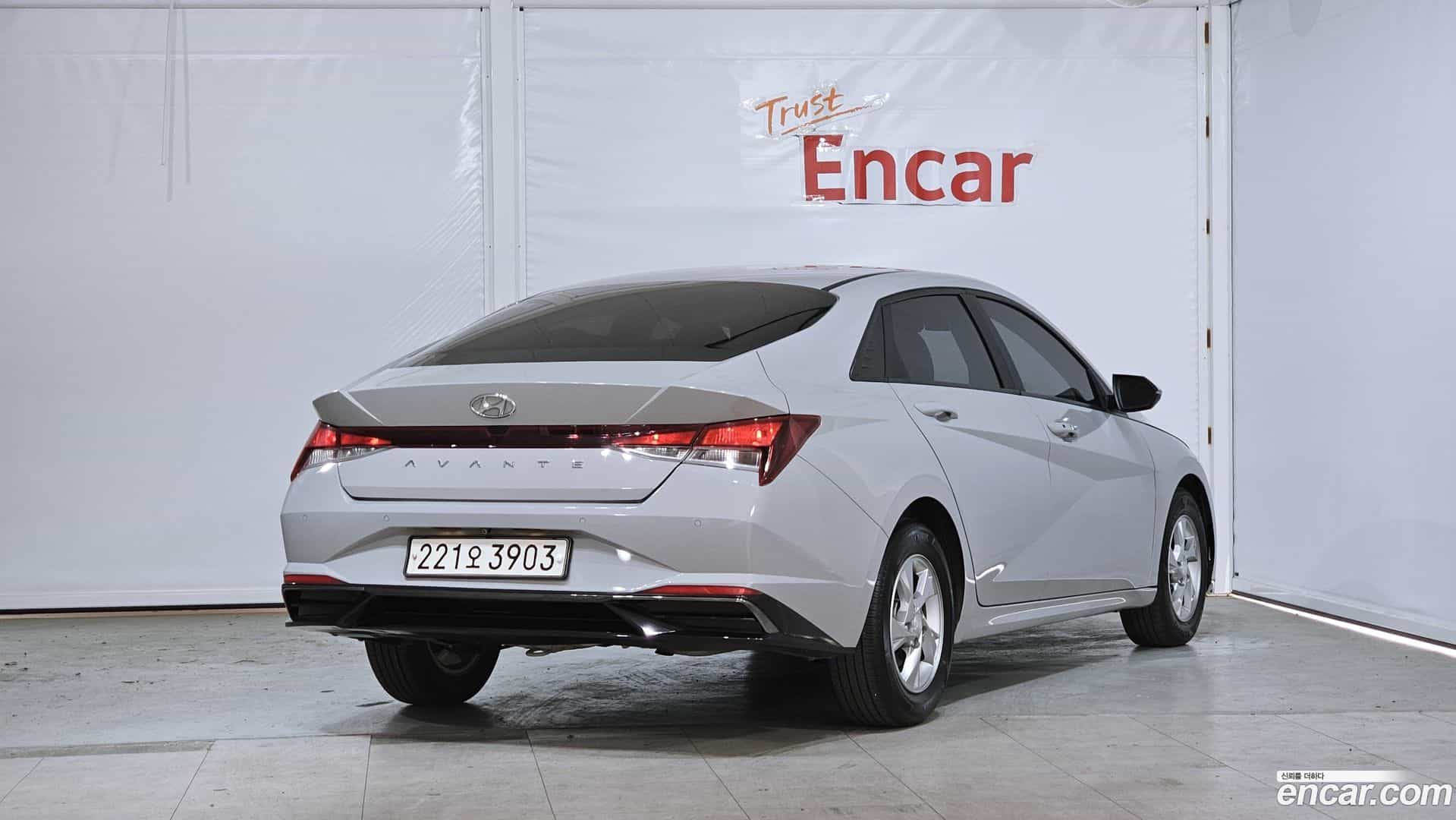 AVANTE Hyundai 2021.1-OUTER-002