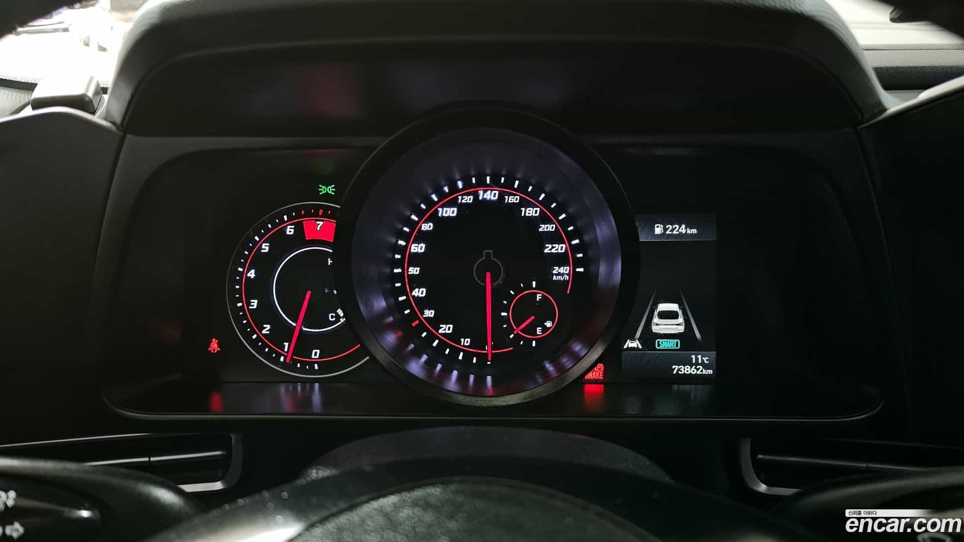 AVANTE Hyundai 2021.1-INNER-008