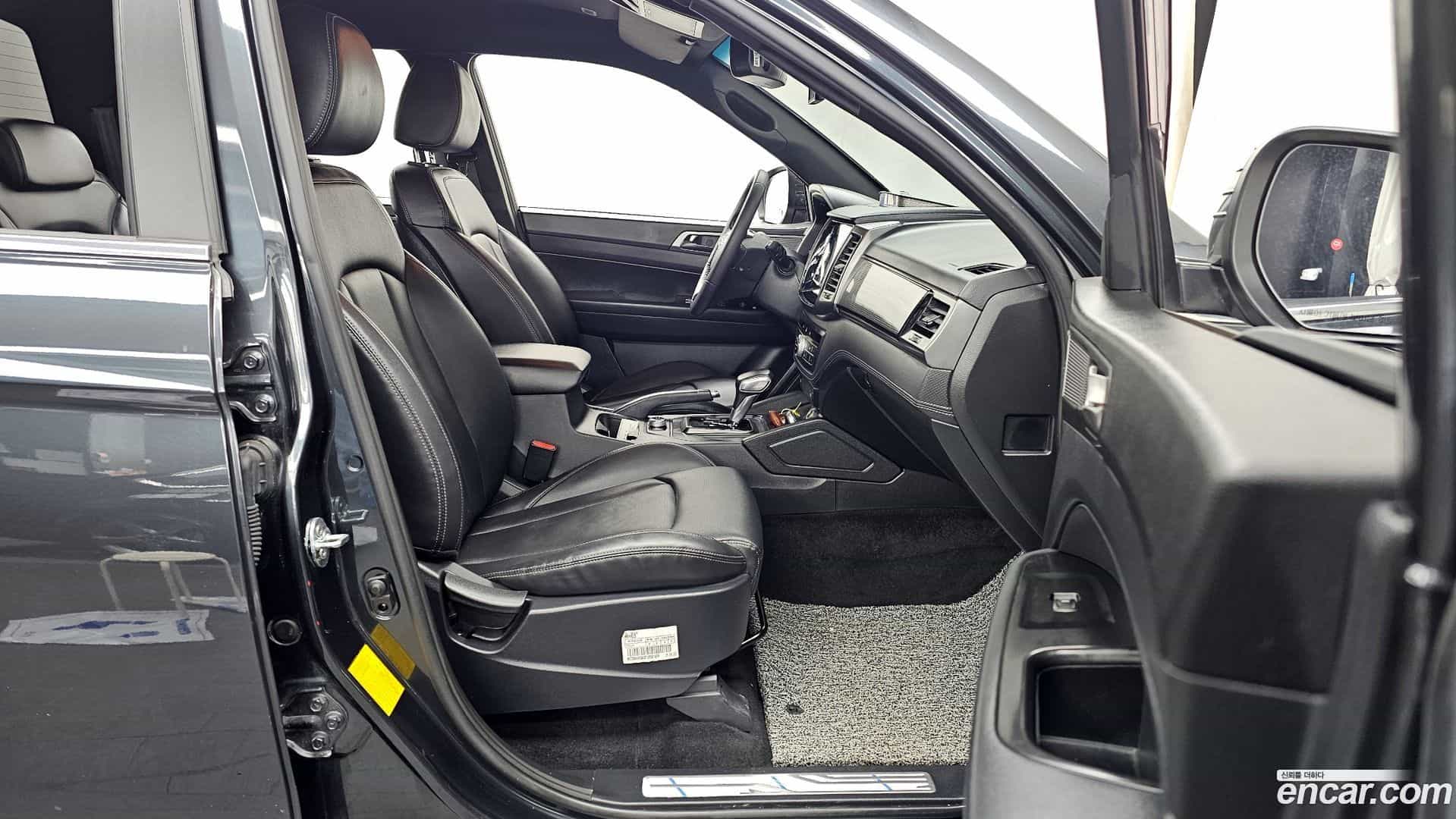 Rexton KG Mobility 2021.7-OPTION-015