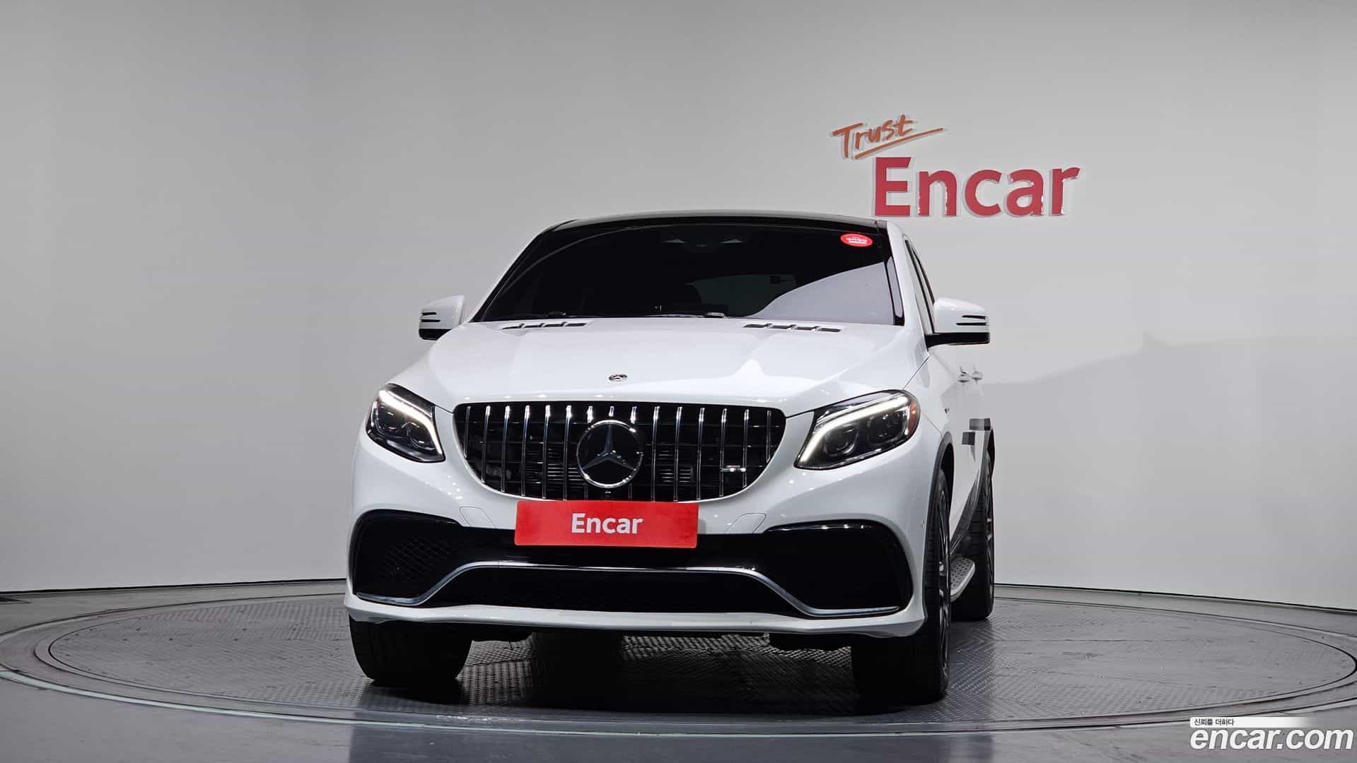 GLE-Class Mercedes-Benz 2018.11-OUTER-003