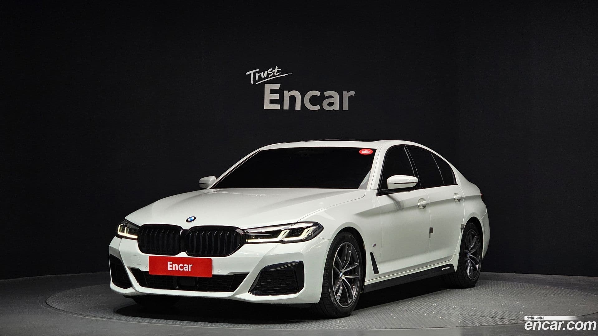 Main__Slider__Photo:5-Series BMW 2022.9-0