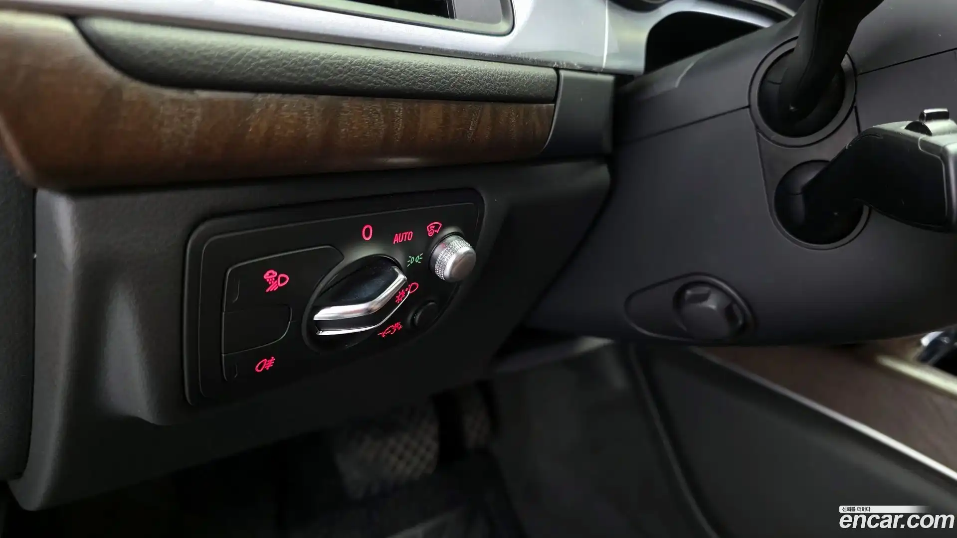 A7 Audi 2014.8-OPTION-023
