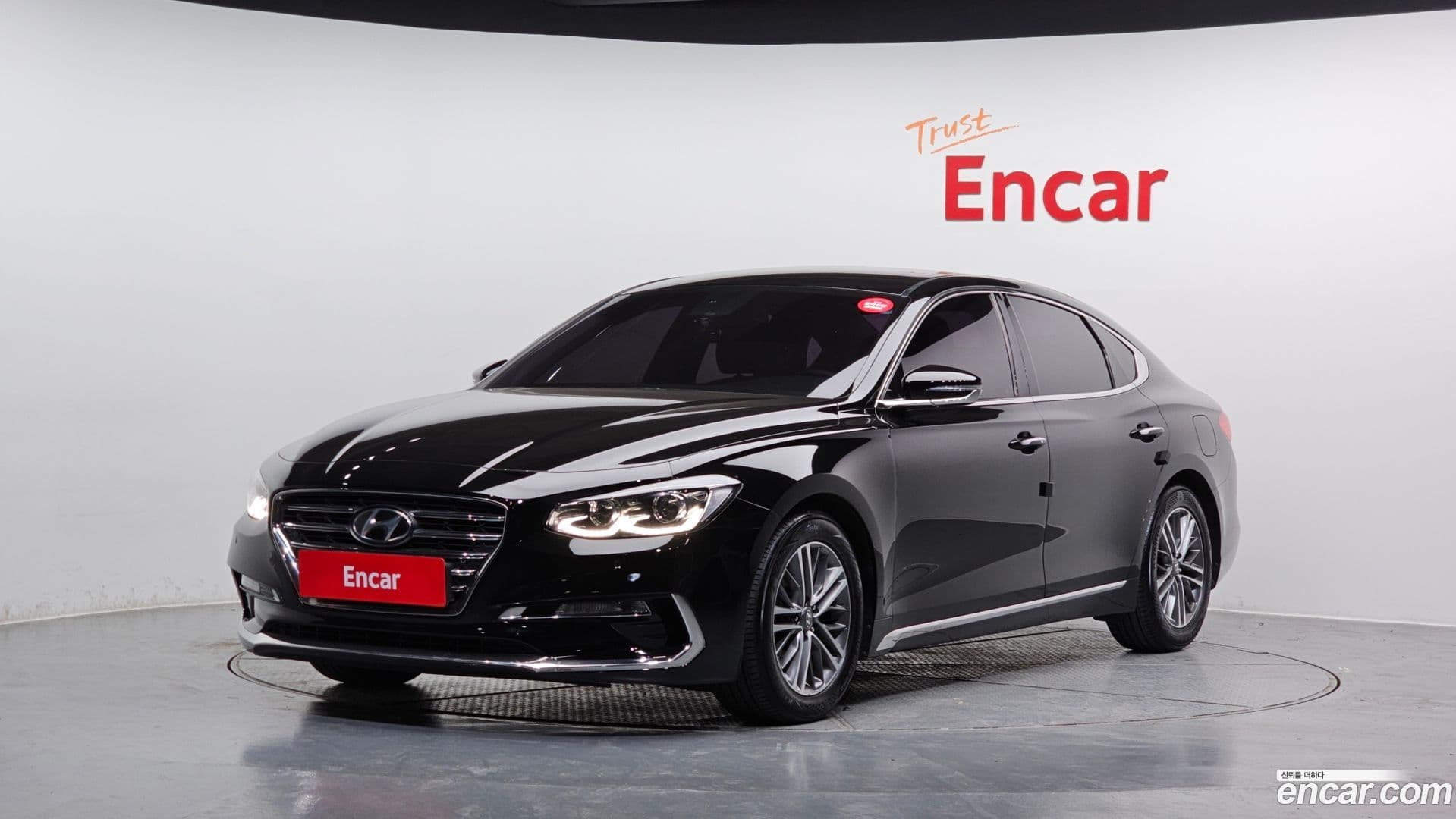 Main__Slider__Photo:Grandeur Hyundai 2017.2-0