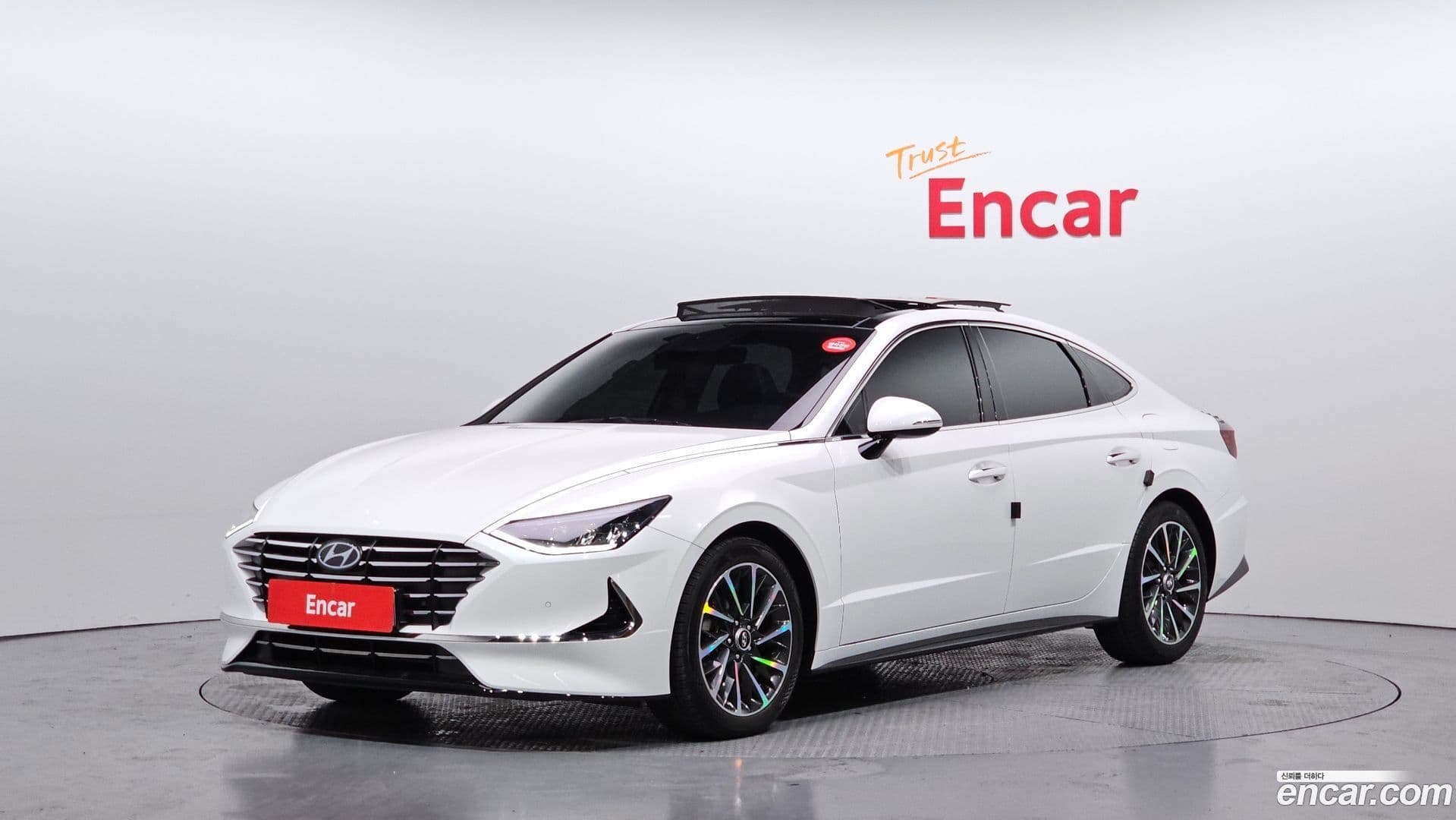 Main__Slider__Photo:Sonata Hyundai 2021.6-0