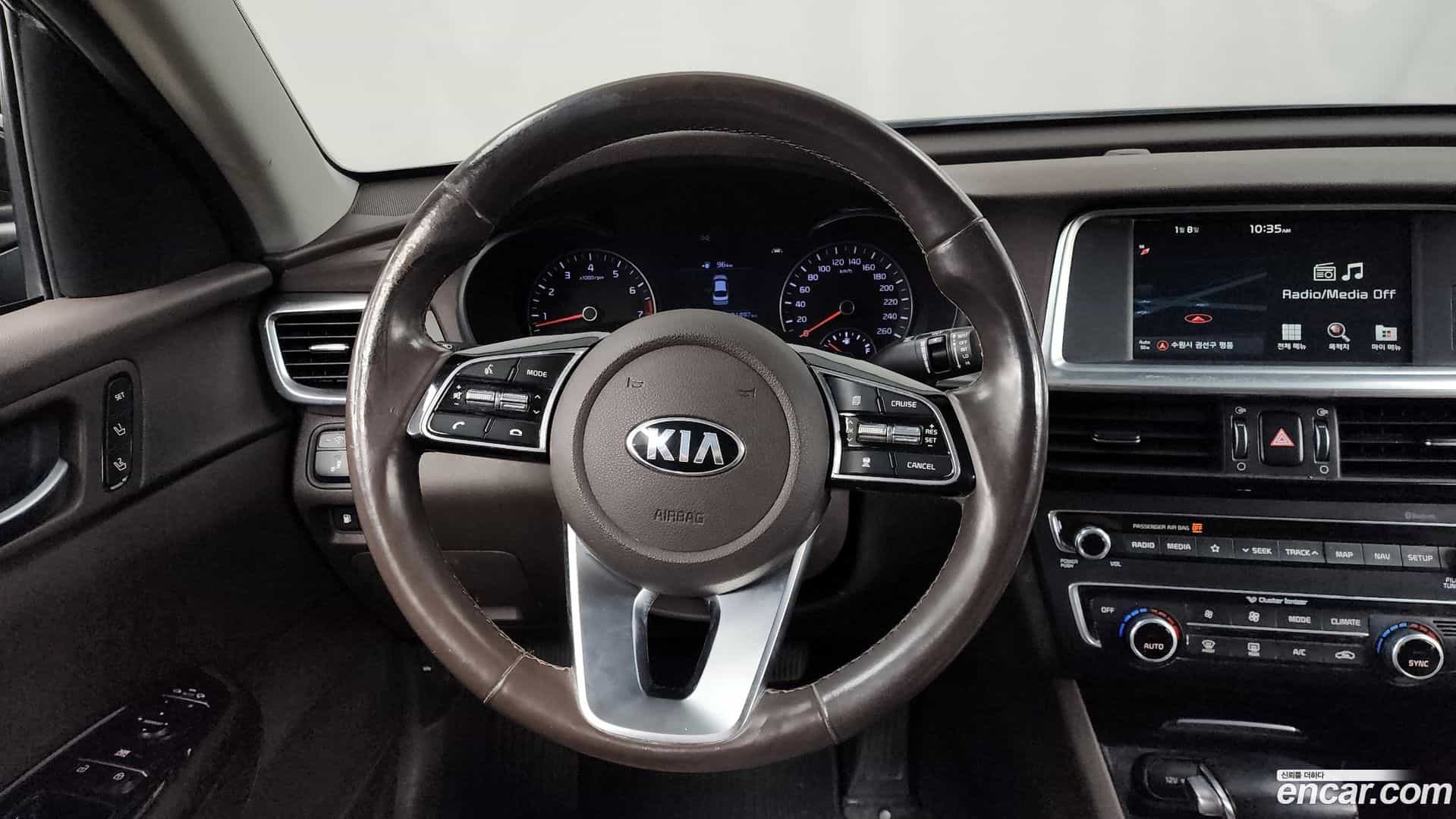 K5 Kia 2019.0-OPTION-017
