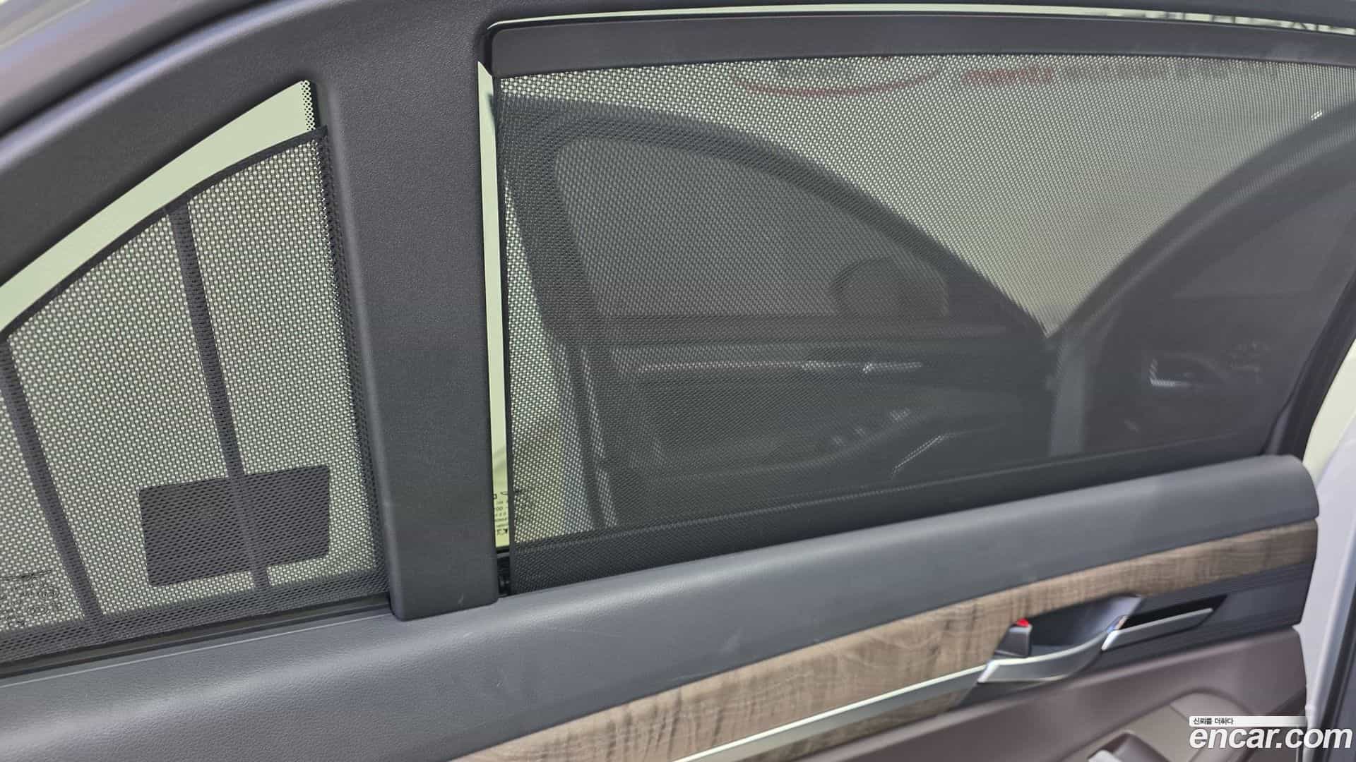 G90 Genesis 2019.0-OPTION-017