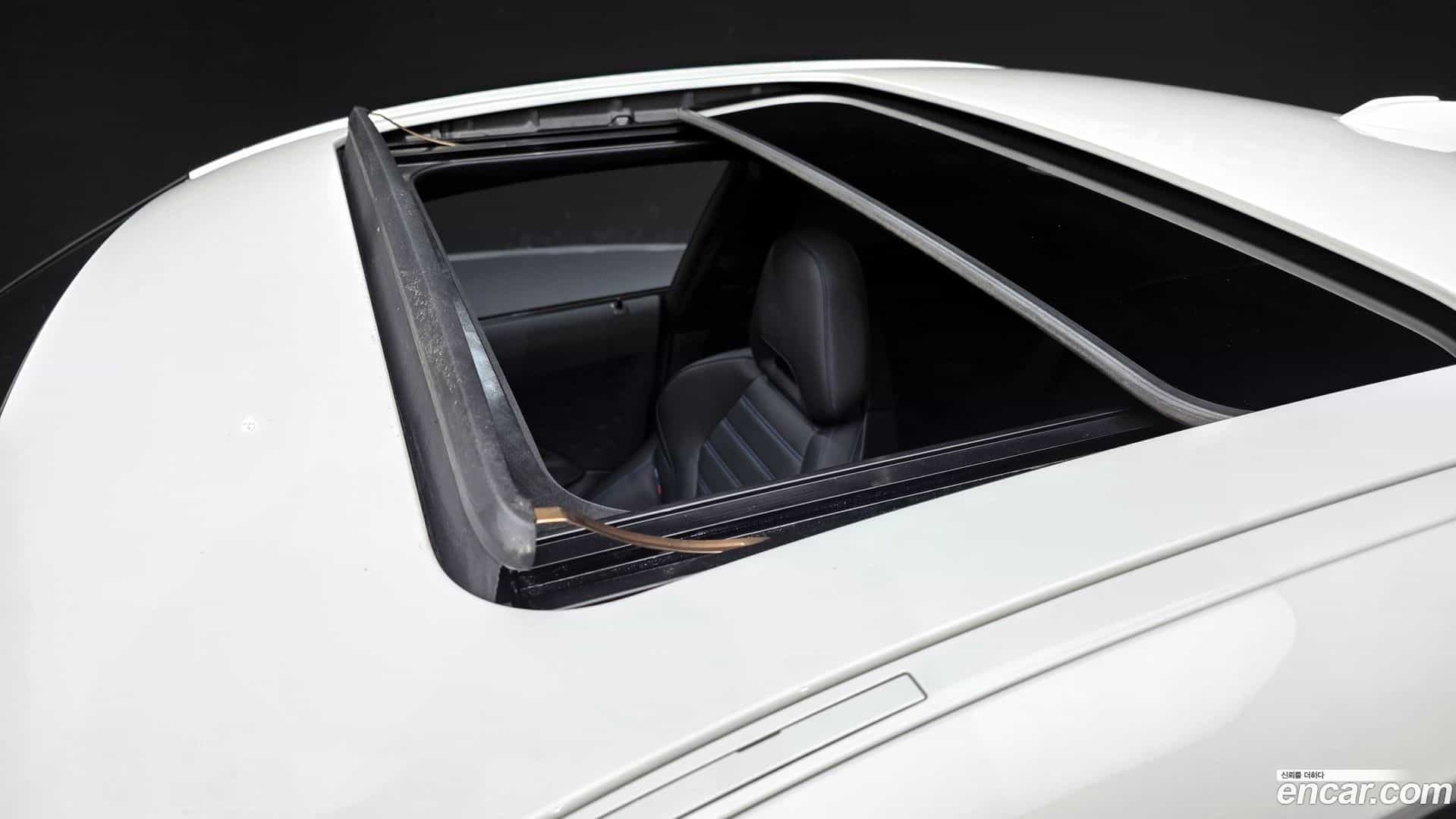 2-Series BMW 2023.9-OPTION-022