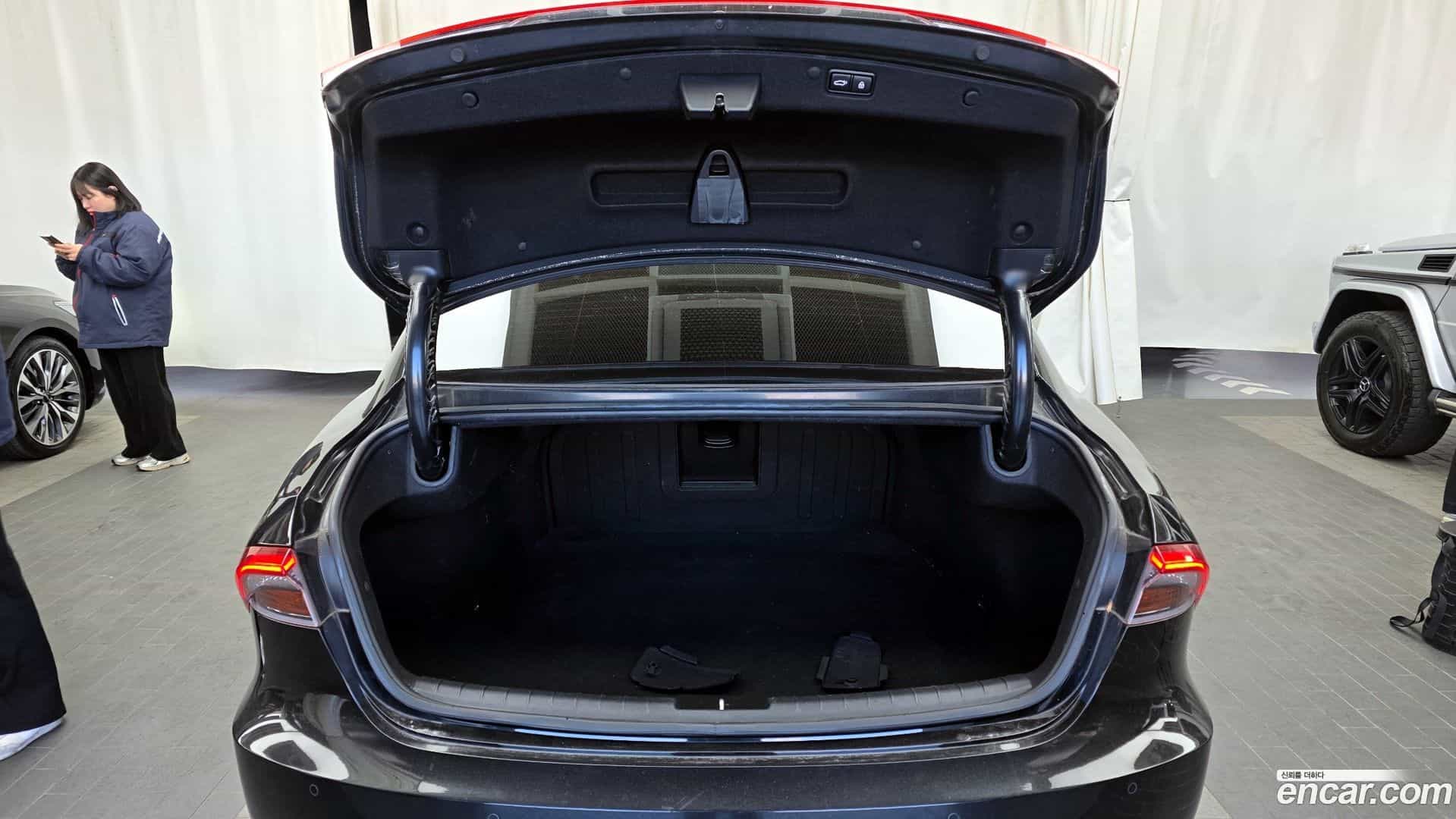 Grandeur Hyundai 2020.9-OPTION-024