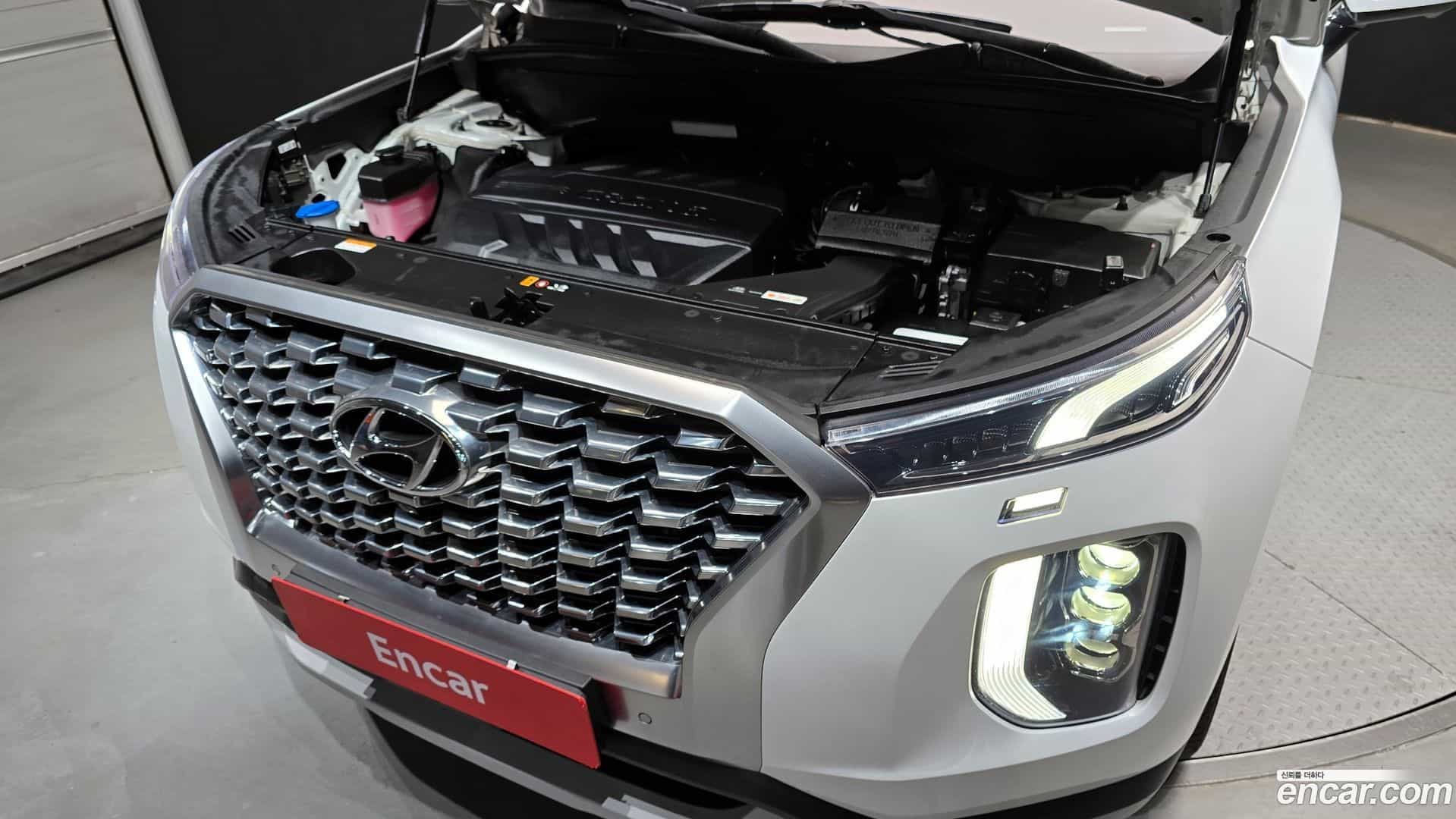 Palisade Hyundai 2021.1-INNER-006