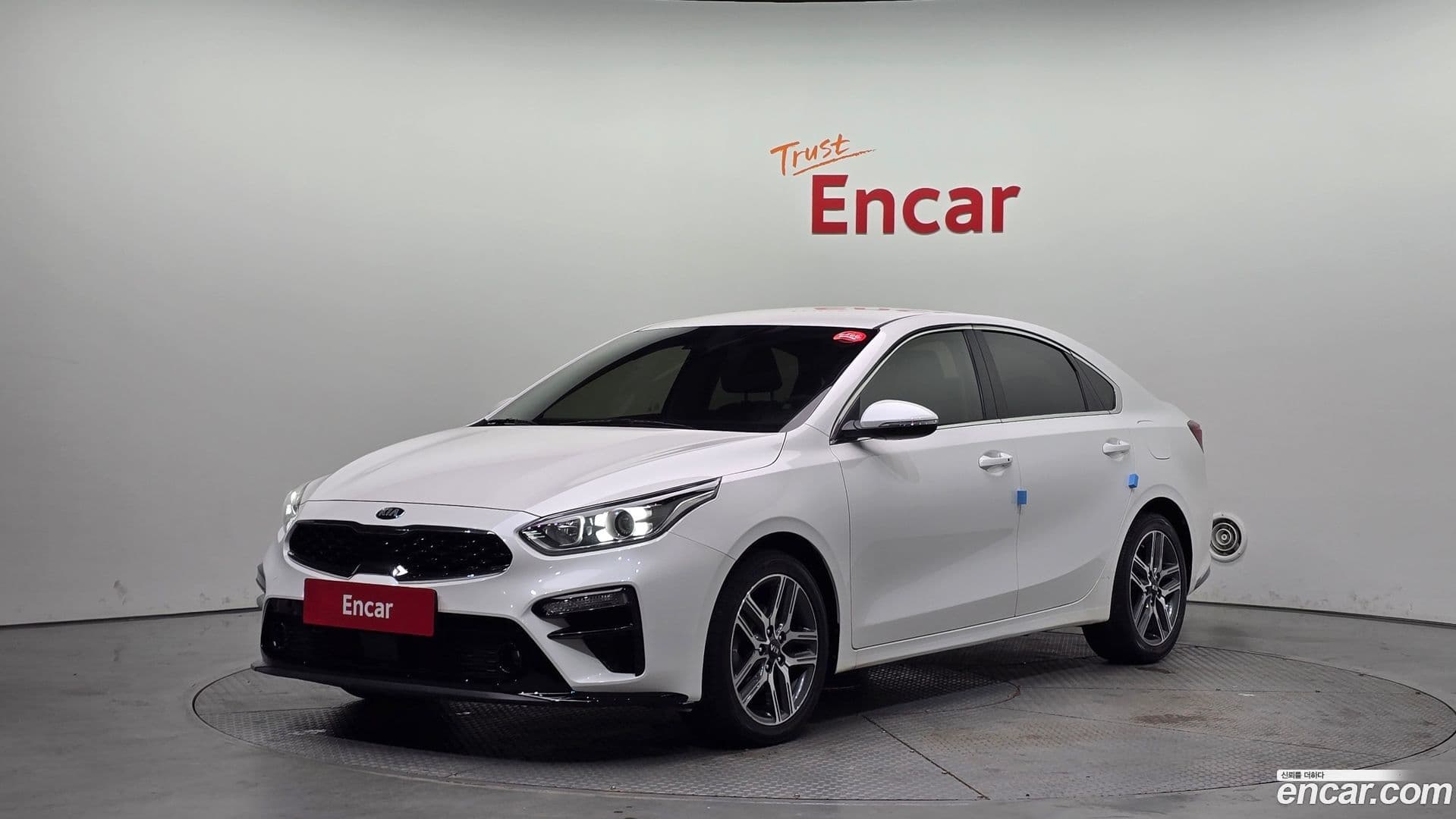 Main__Slider__Photo:K3 Kia 2018.3-0