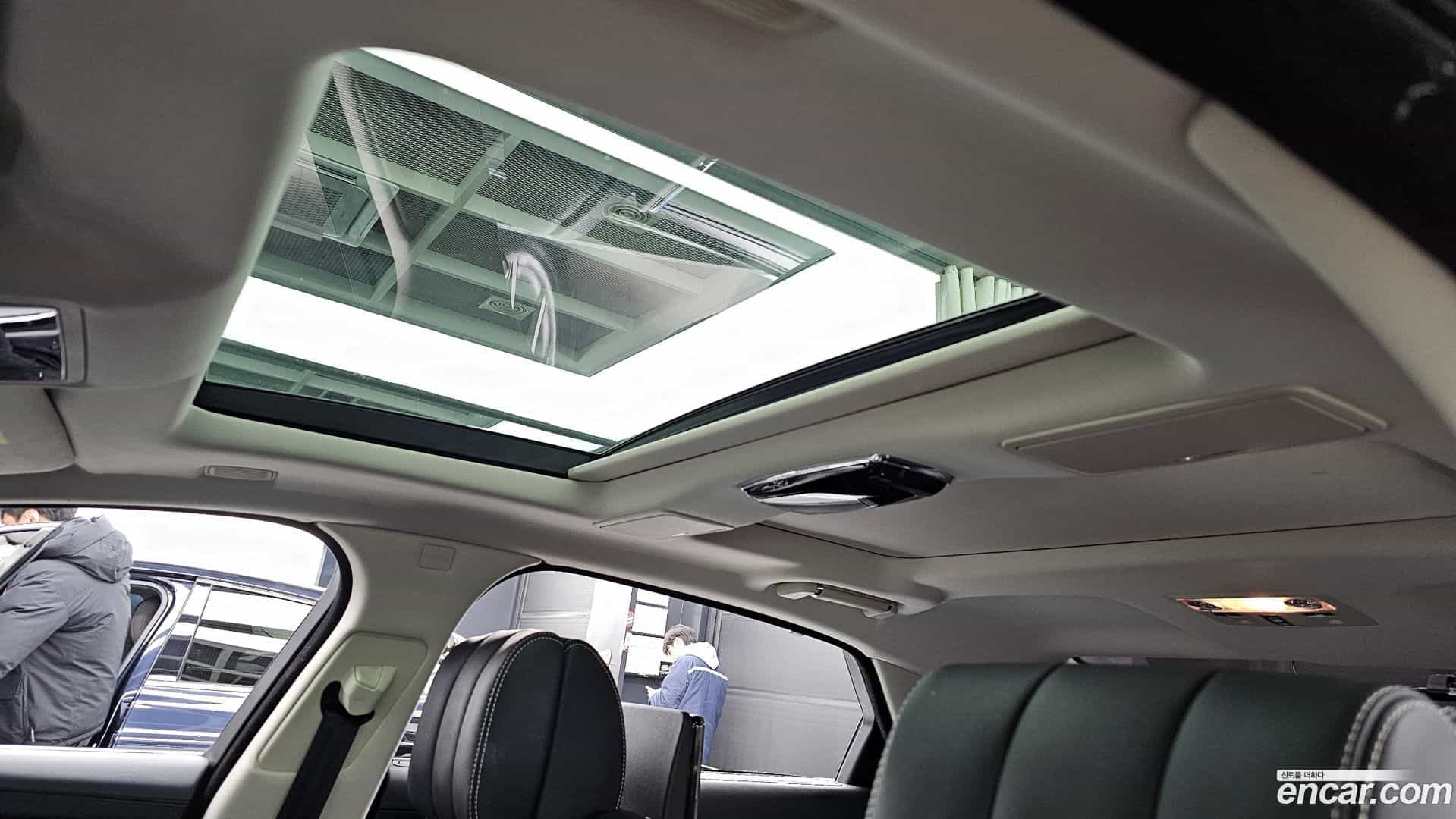 XJ Jaguar 2019.11-OPTION-023