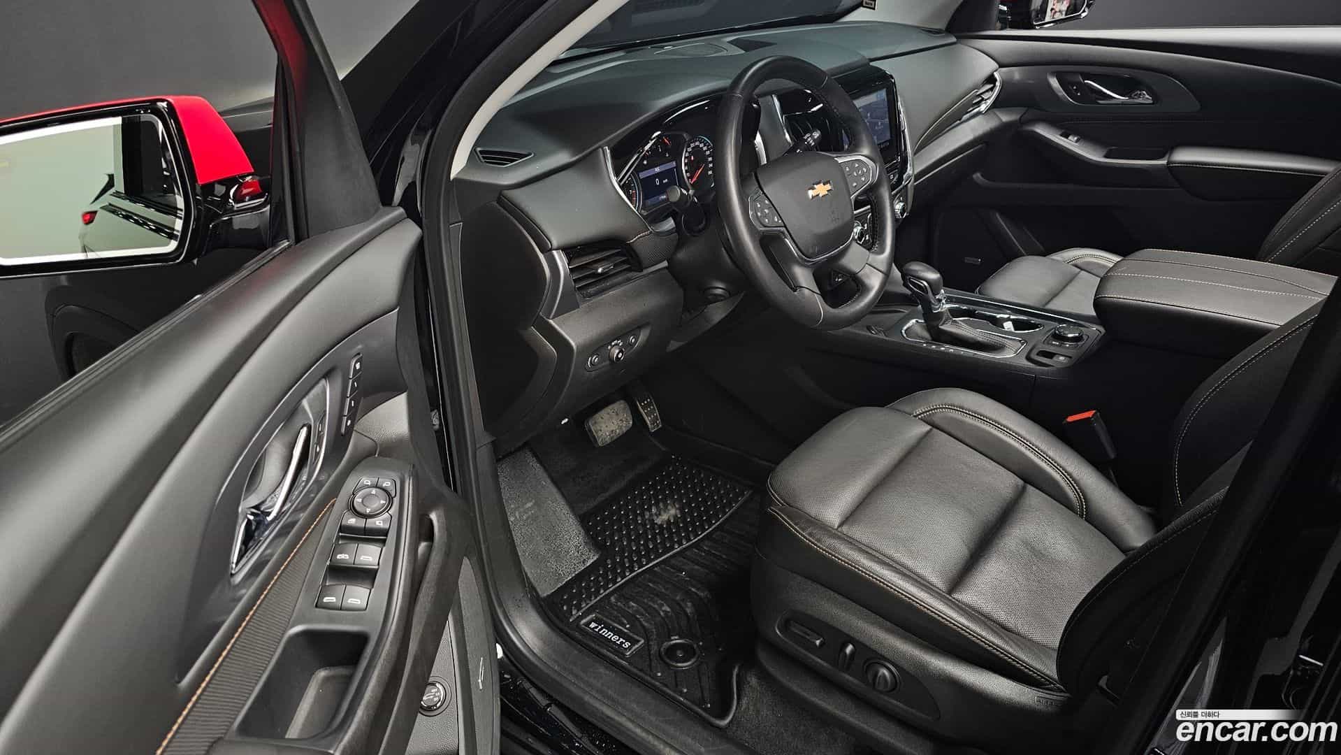 Traverse Chevrolet 2021.1-OPTION-015