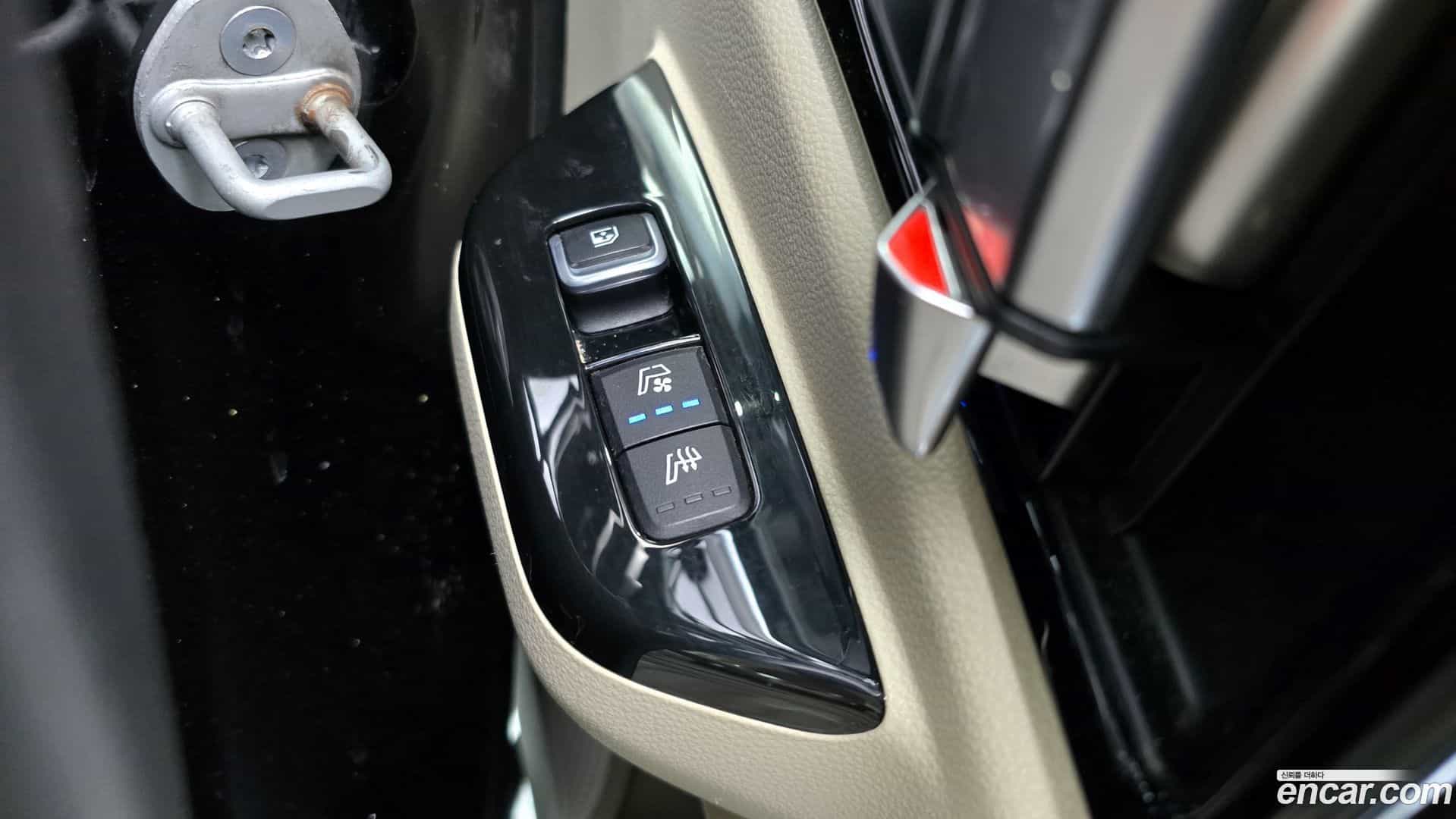 Canival Kia 2020.8-OPTION-021