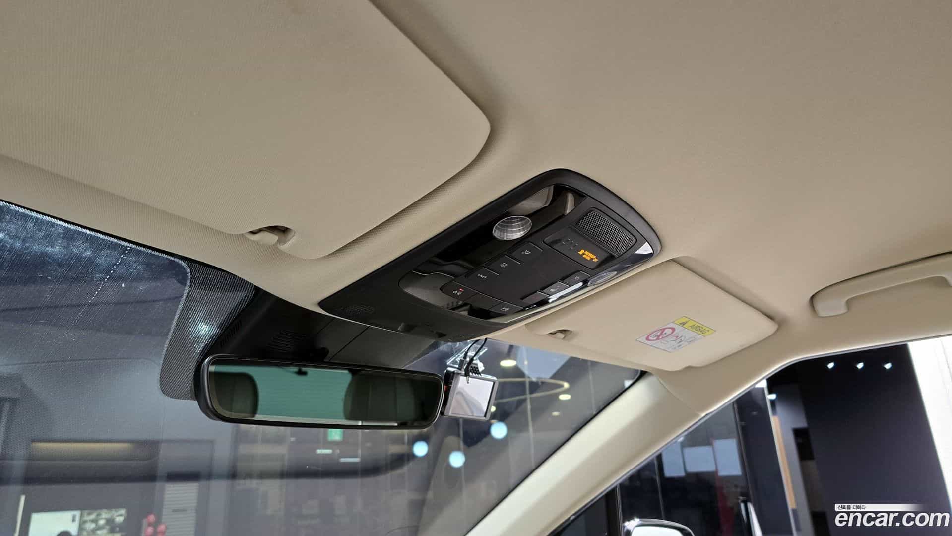 Canival Kia 2020.8-OPTION-024