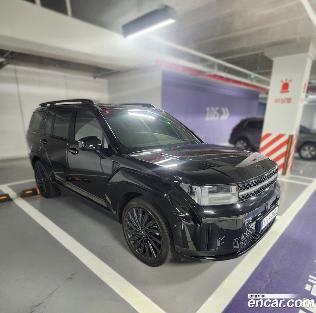 Main__Slider__Photo:Santafe Hyundai 2025.6-0