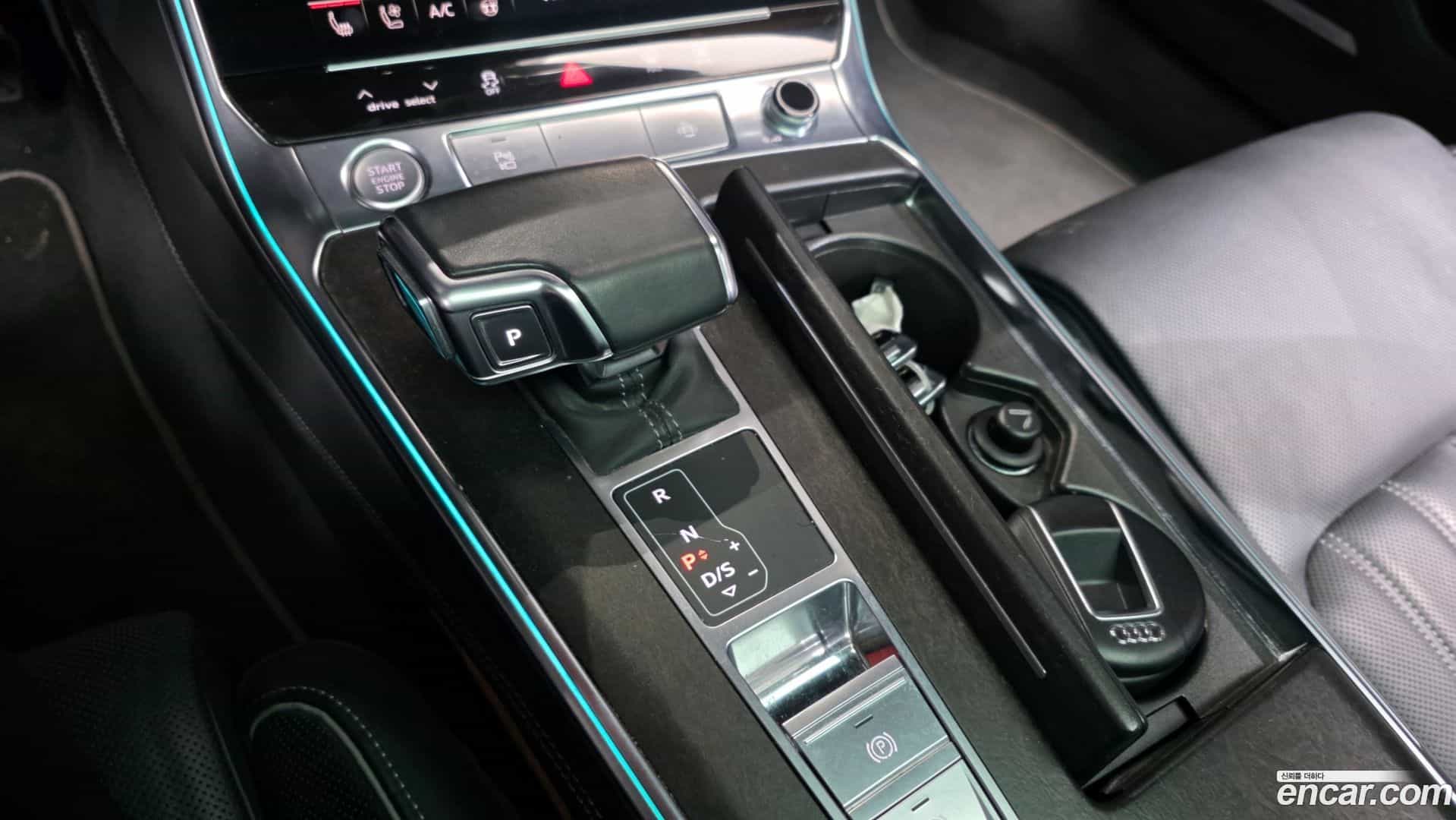 A7 Audi 2020.10-INNER-009