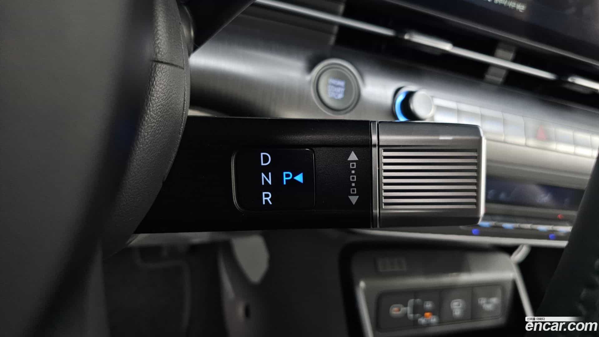 Kona Hyundai 2023.2-INNER-009