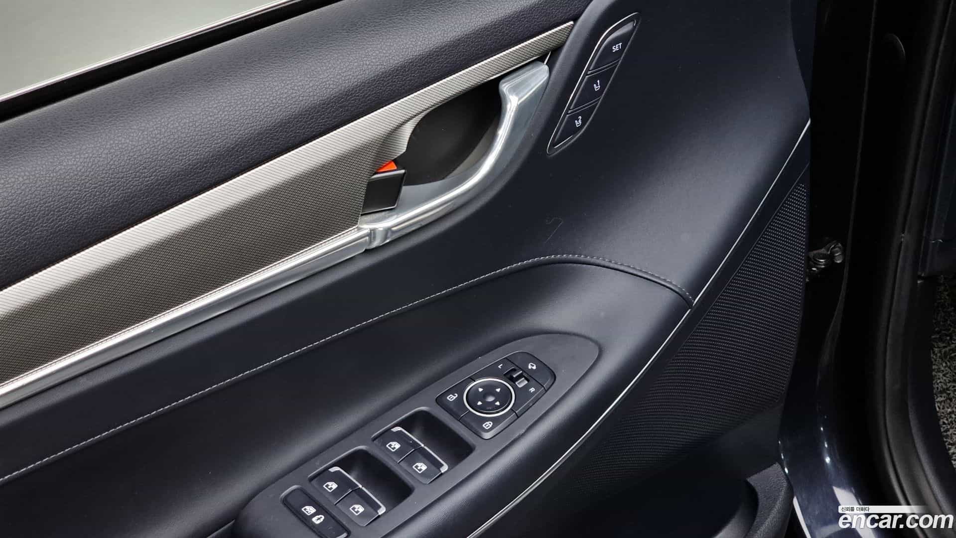 Grandeur Hyundai 2019.11-OPTION-022