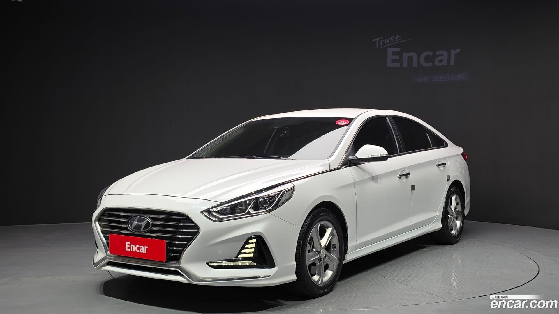 Main__Slider__Photo:Sonata Hyundai 2018.11-0