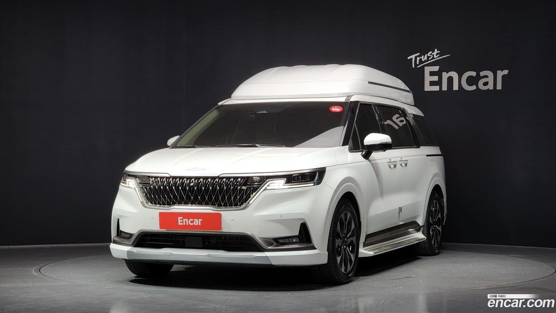 Main__Slider__Photo:Canival Kia 2021.11-0