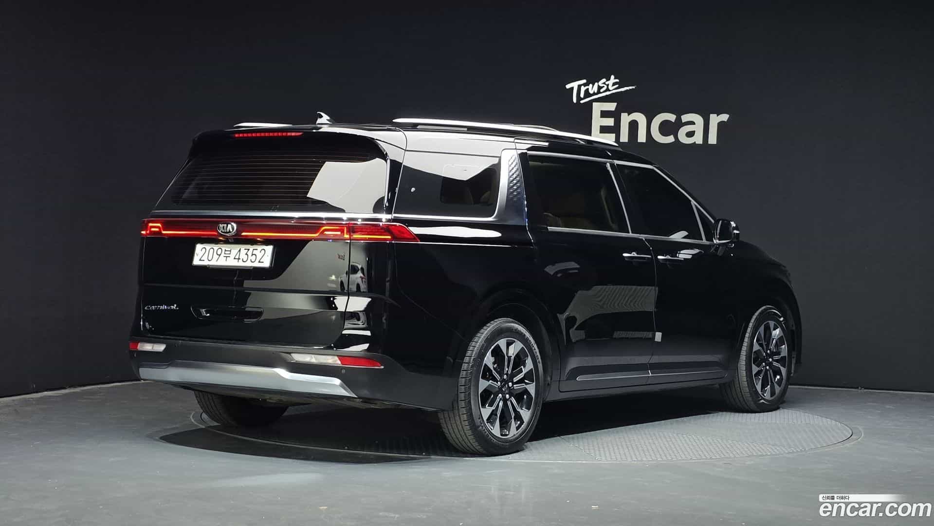 Canival Kia 2021.2-OUTER-002