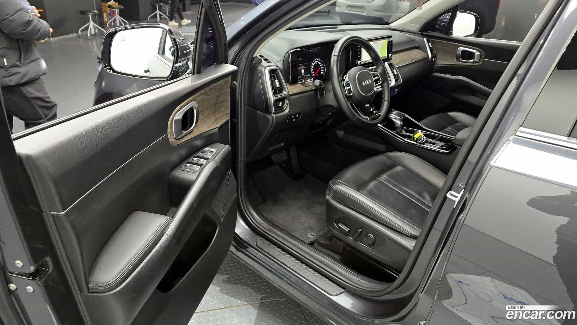 Sorento Kia 2022.0-INNER-010