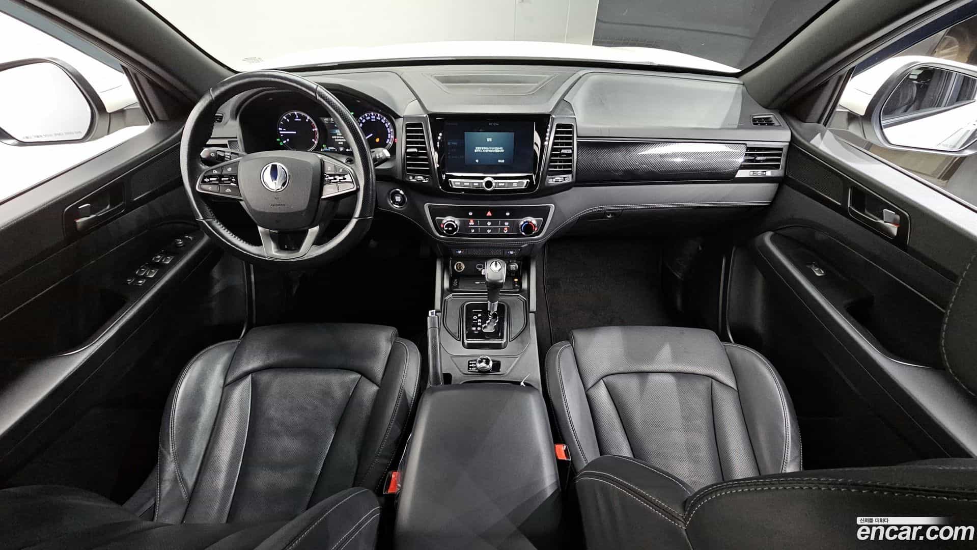 Rexton KG Mobility 2020.10-INNER-007