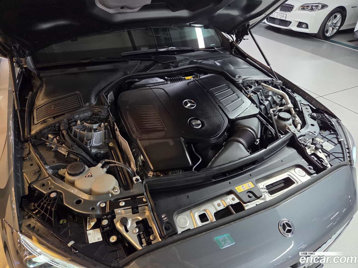 C-Class Mercedes-Benz 2022.5-INNER-007