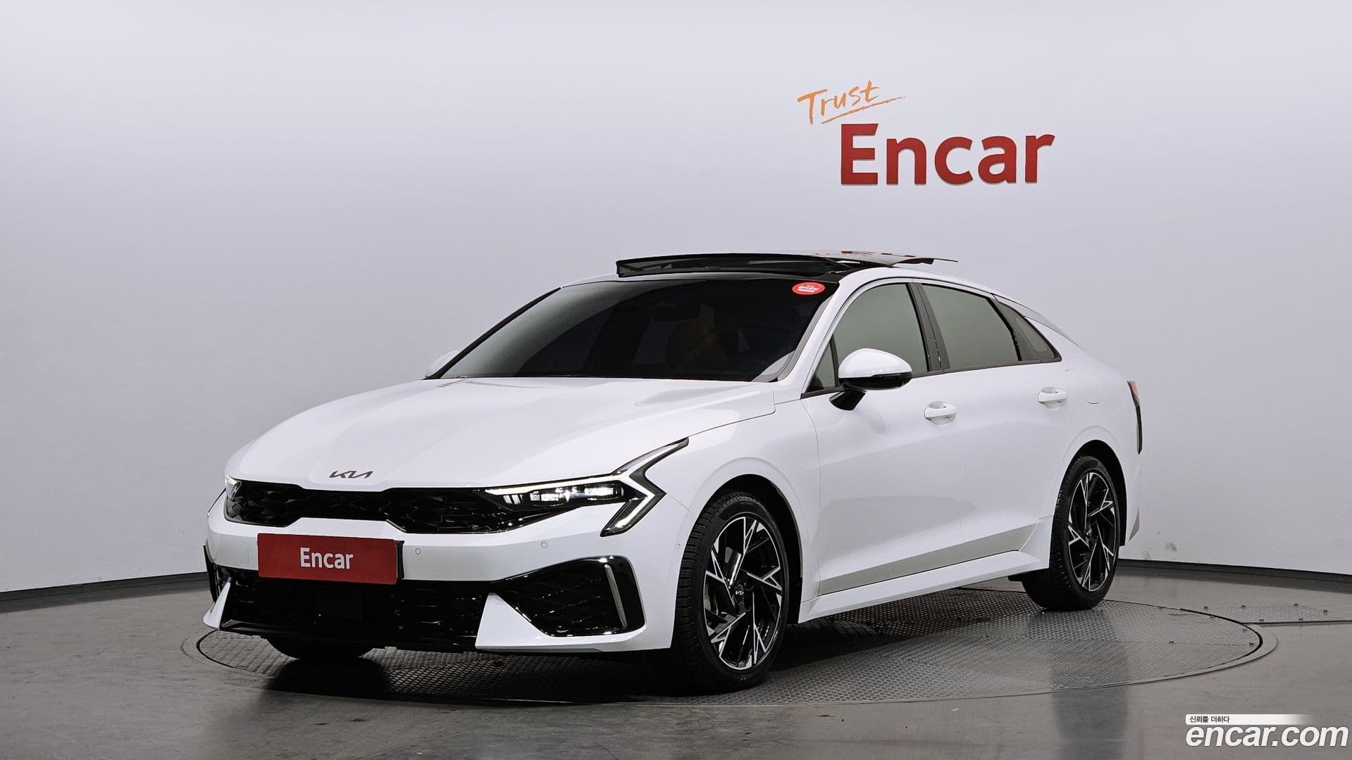 Main__Slider__Photo:K5 Kia 2023.11-0
