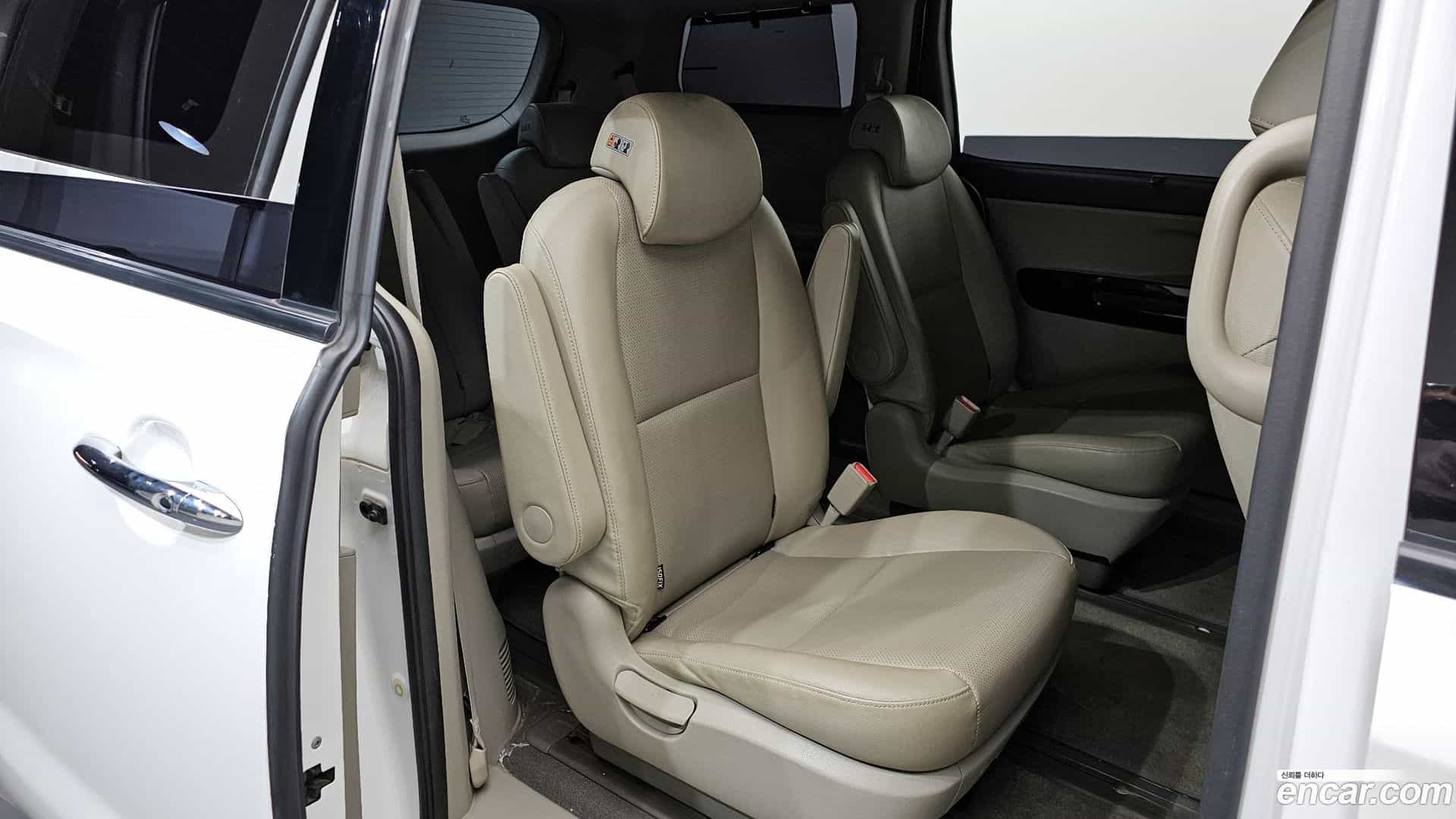 Canival Kia 2018.10-OPTION-016