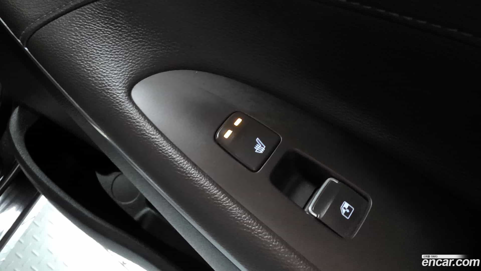 Grandeur Hyundai 2020.3-OPTION-023