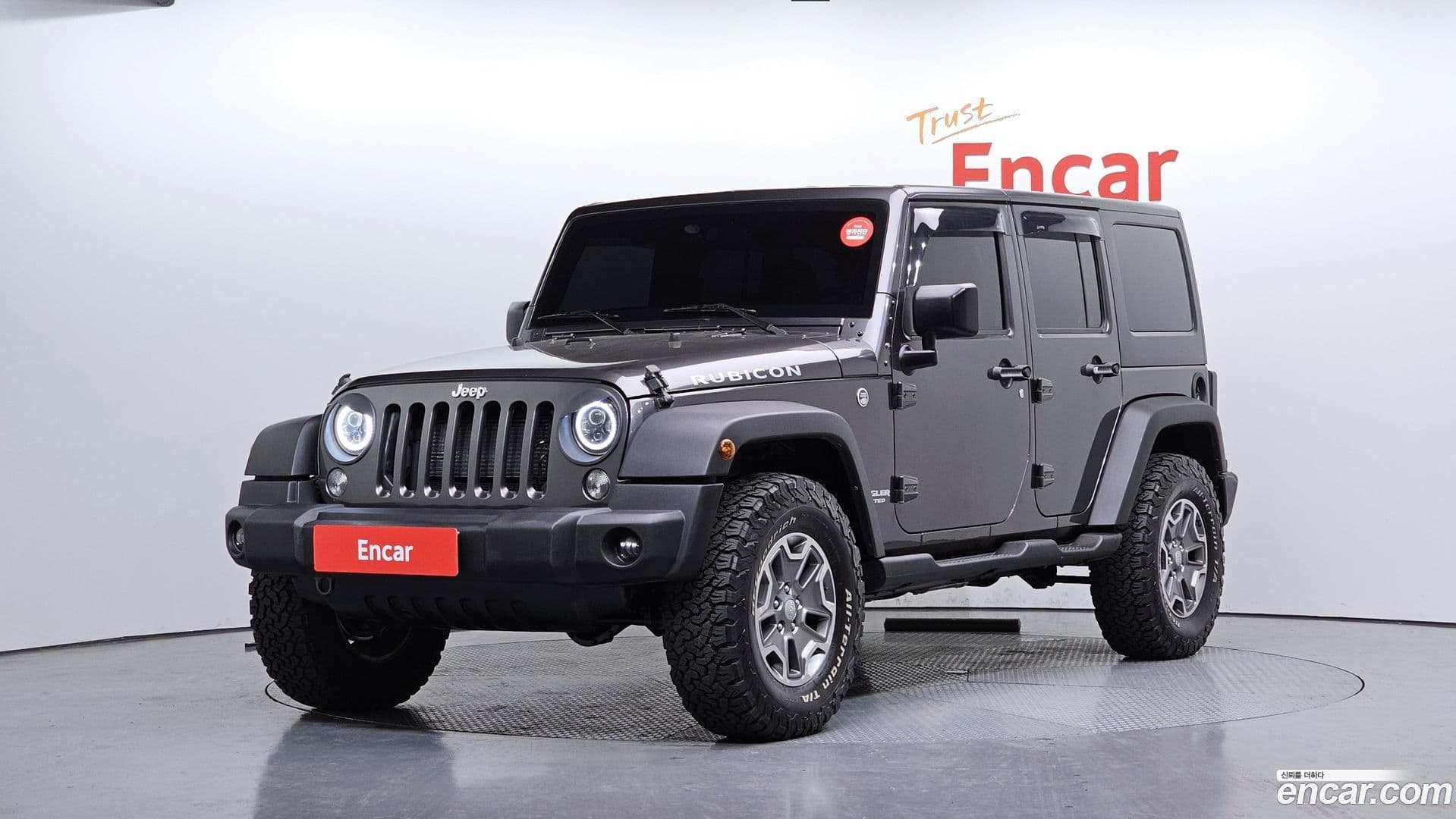 Main__Slider__Photo:Wrangler Jeep 2017.5-0
