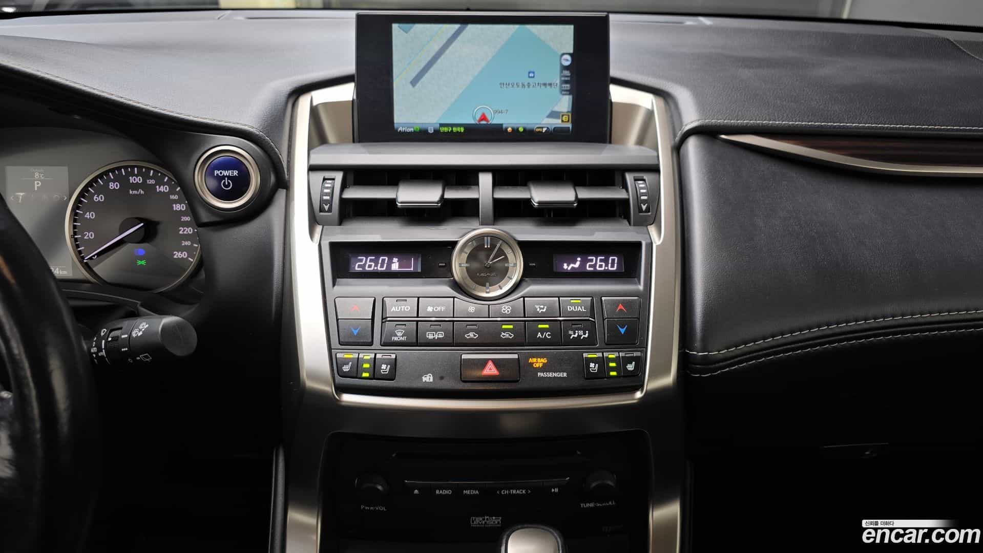 NX Lexus 2015.3-OPTION-021