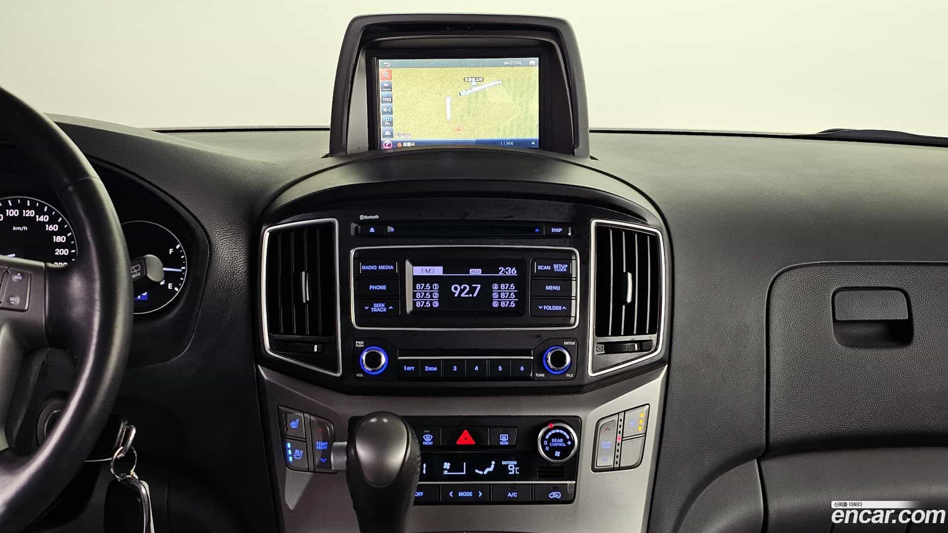Starex Hyundai 2019.0-OPTION-020