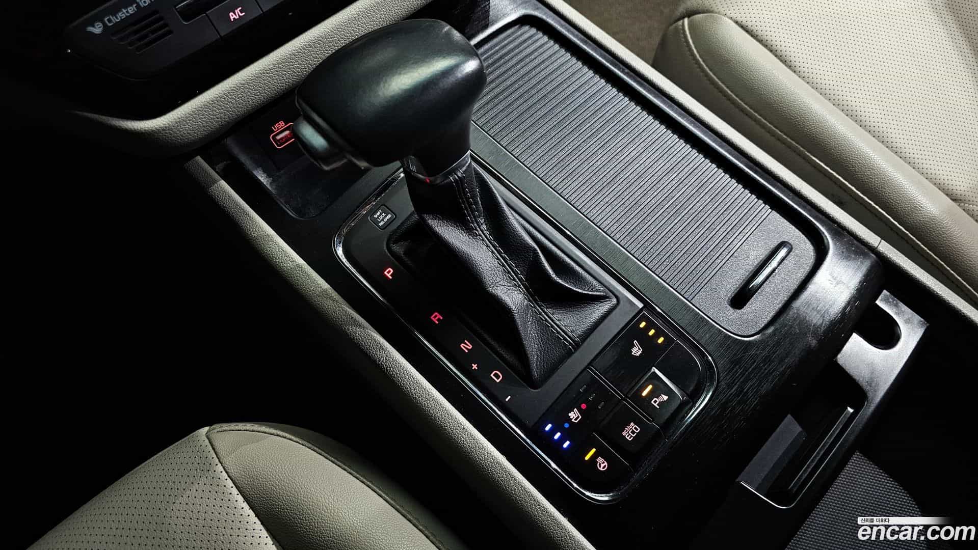 Canival Kia 2018.0-INNER-009