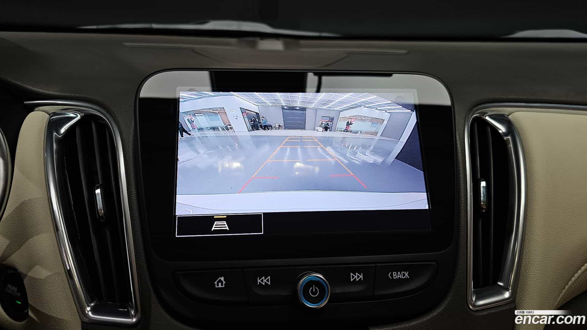 Malibu Chevrolet 2022.5-OPTION-019