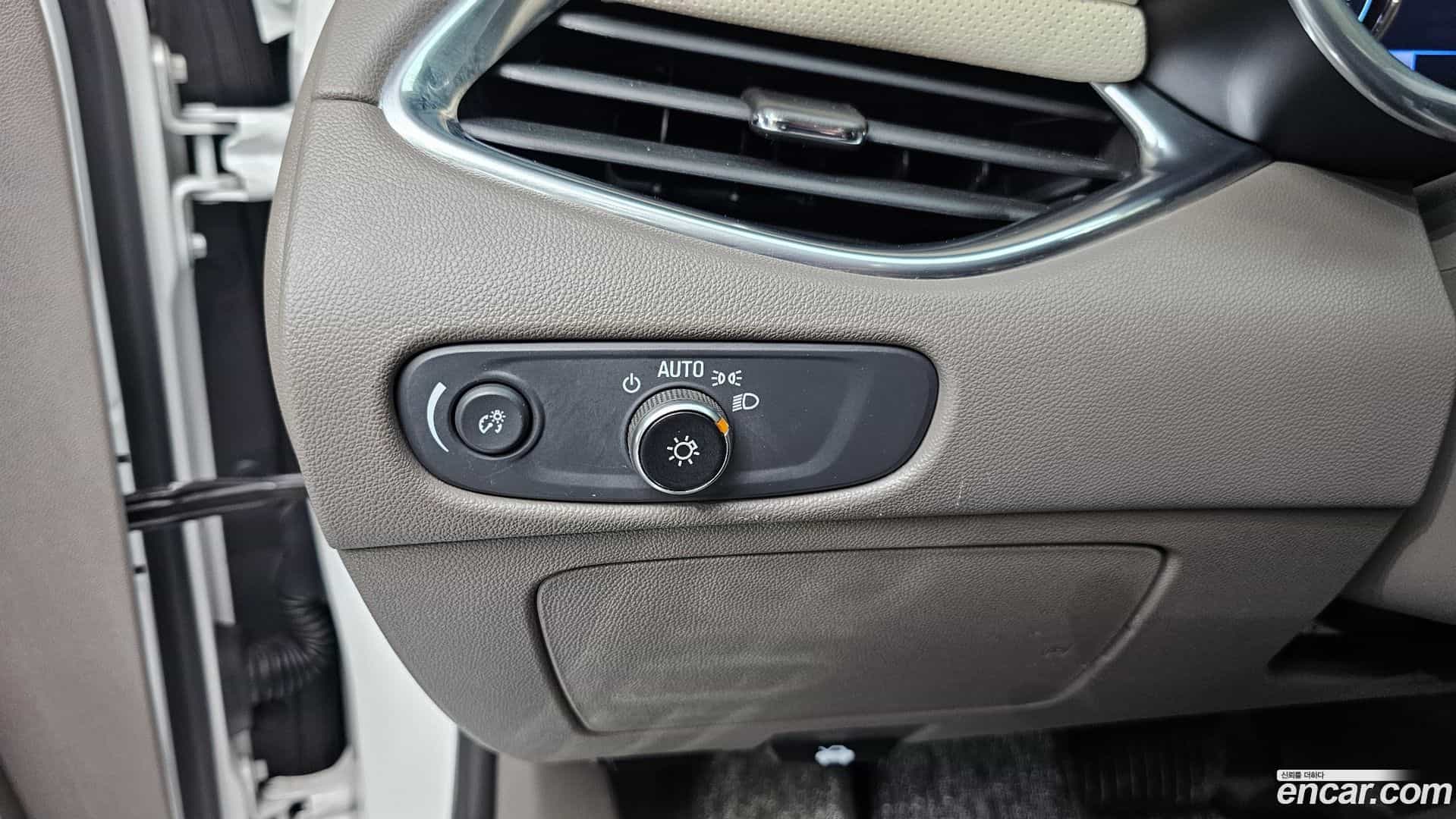 Malibu Chevrolet 2022.5-OPTION-024