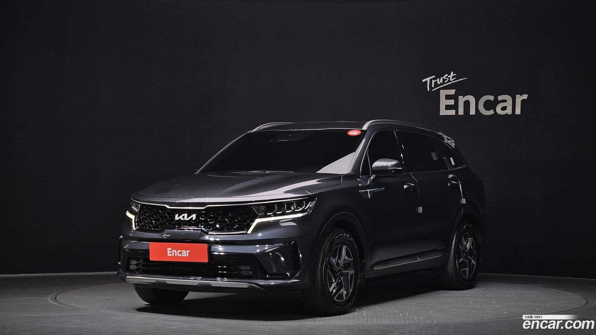Main__Slider__Photo:Sorento Kia 2021.11-0